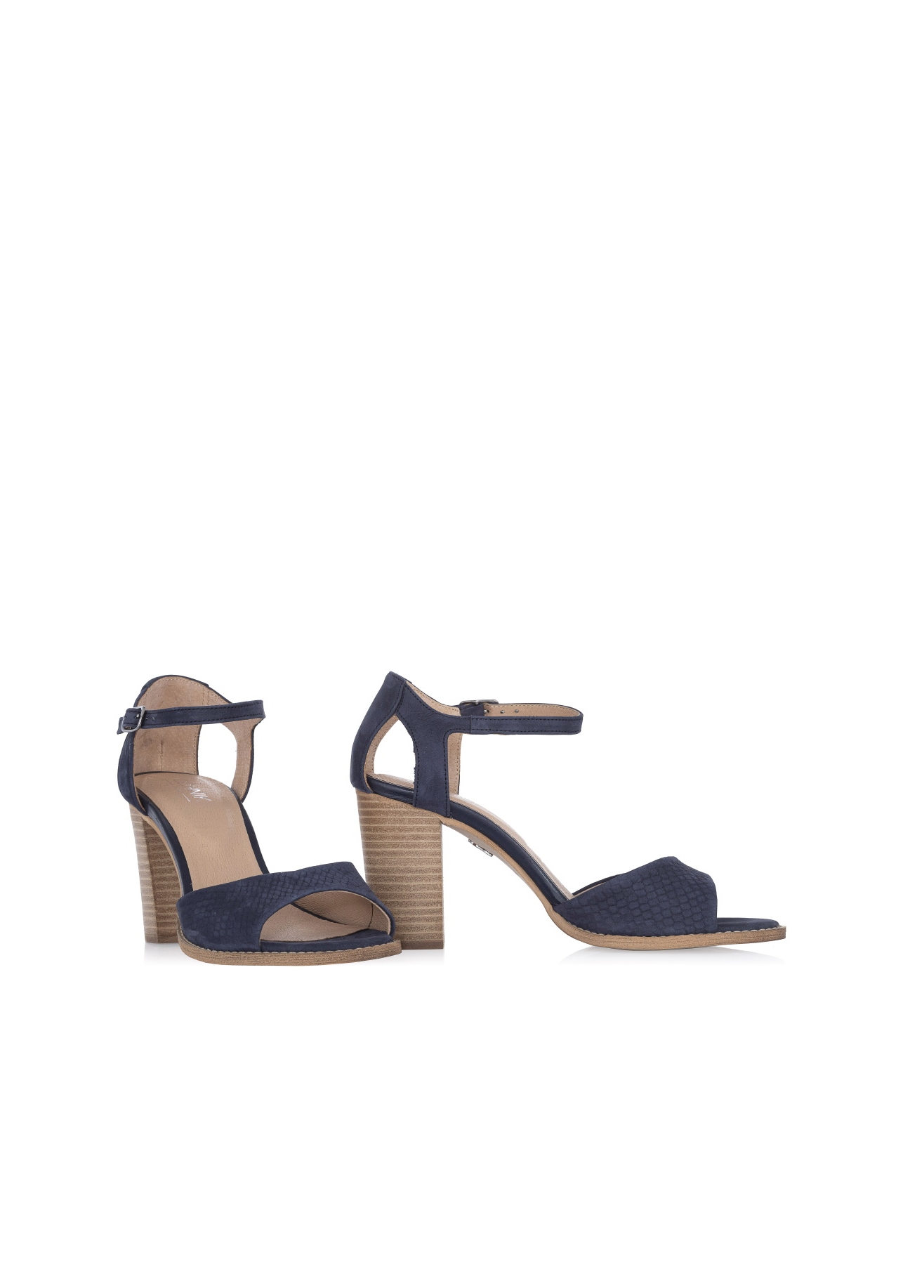 Buty damskie BUTYD-0535-69(W20)-04