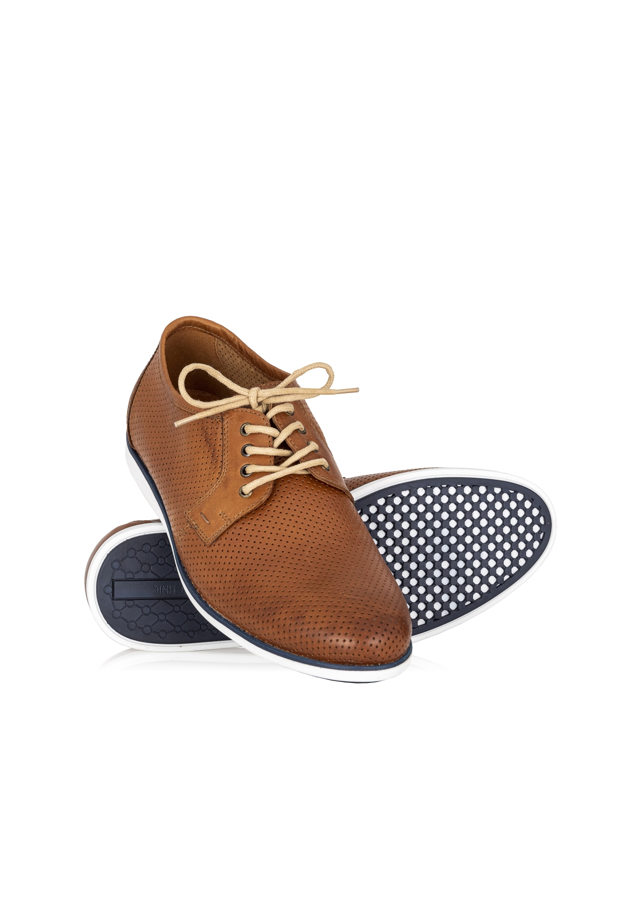 Buty męskie BUTYM-0227-89(W20)-03