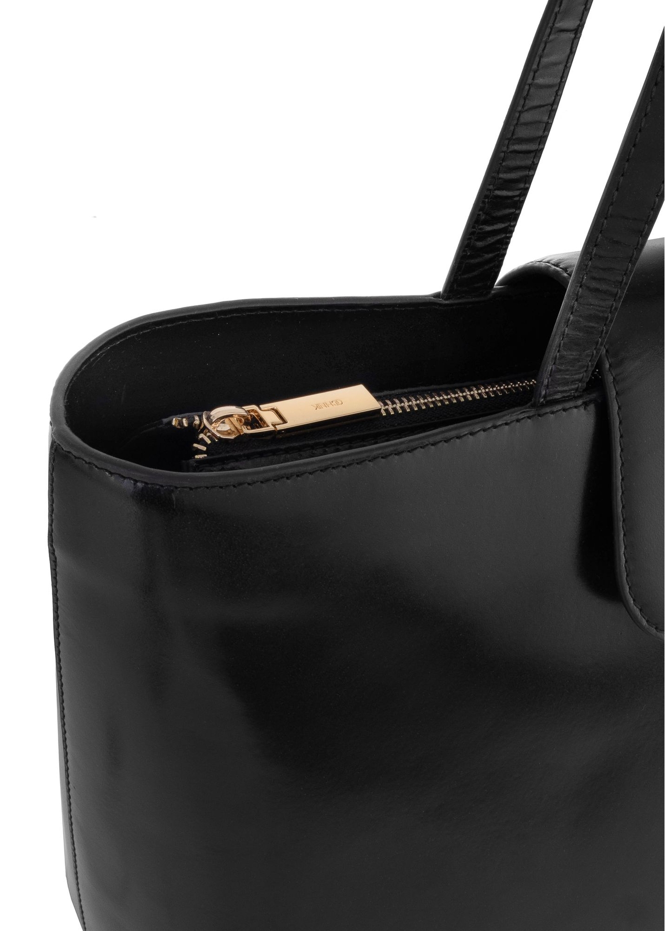 Czarna skórzana torebka shopper TORES-0996-99(W24)-06