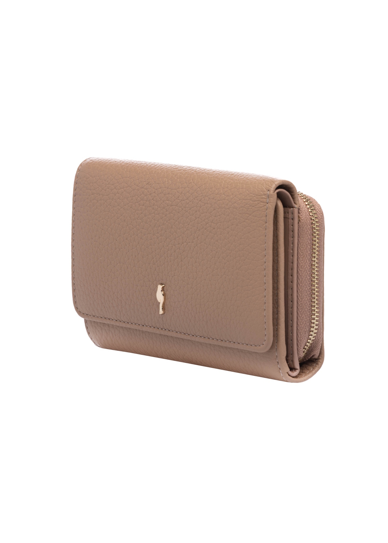 Duży różowy skórzany portfel damski PORES-0801H-5D(W26), widok produktu skosem na białym tle.