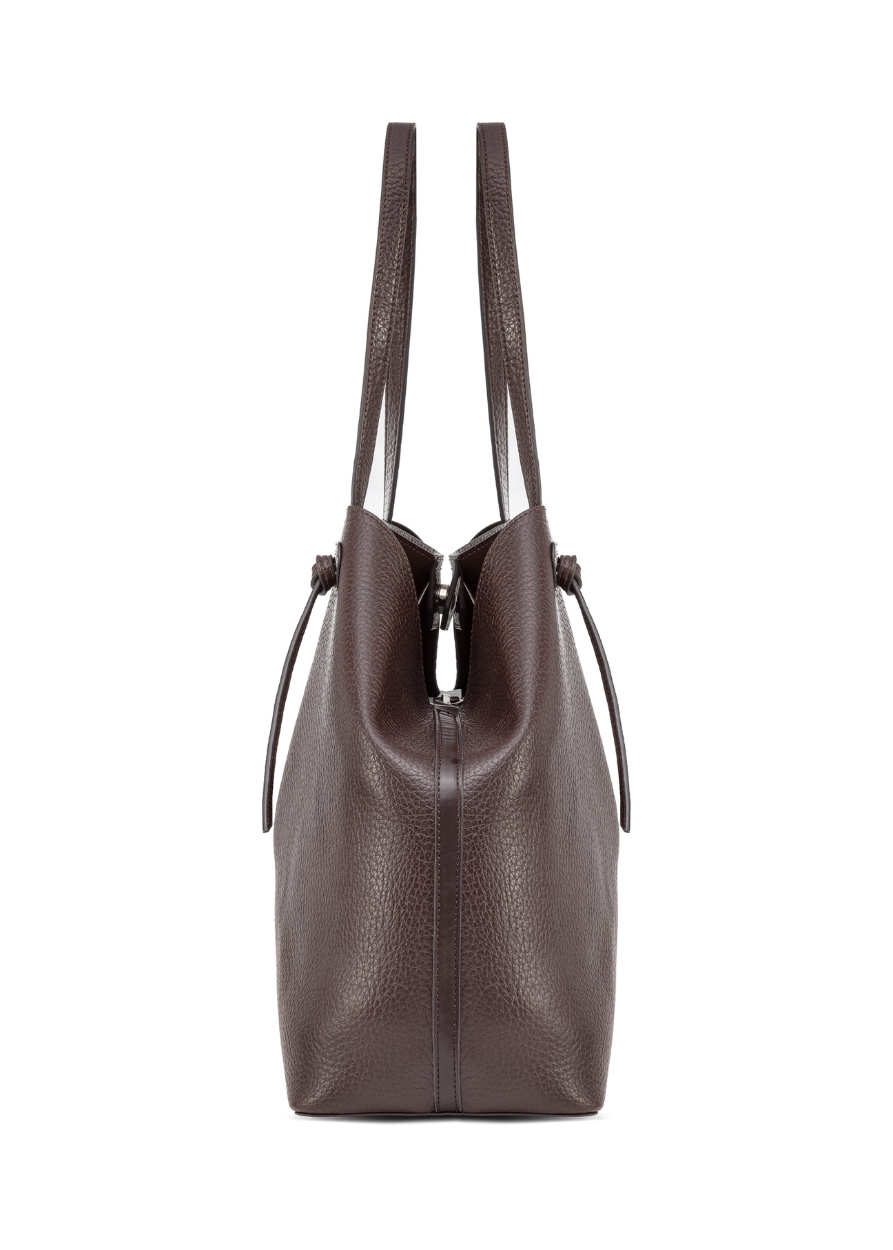 Duża brązowa torebka shopper TOREC-0995A-89(Z25), widok produktu od boku na białym tle.