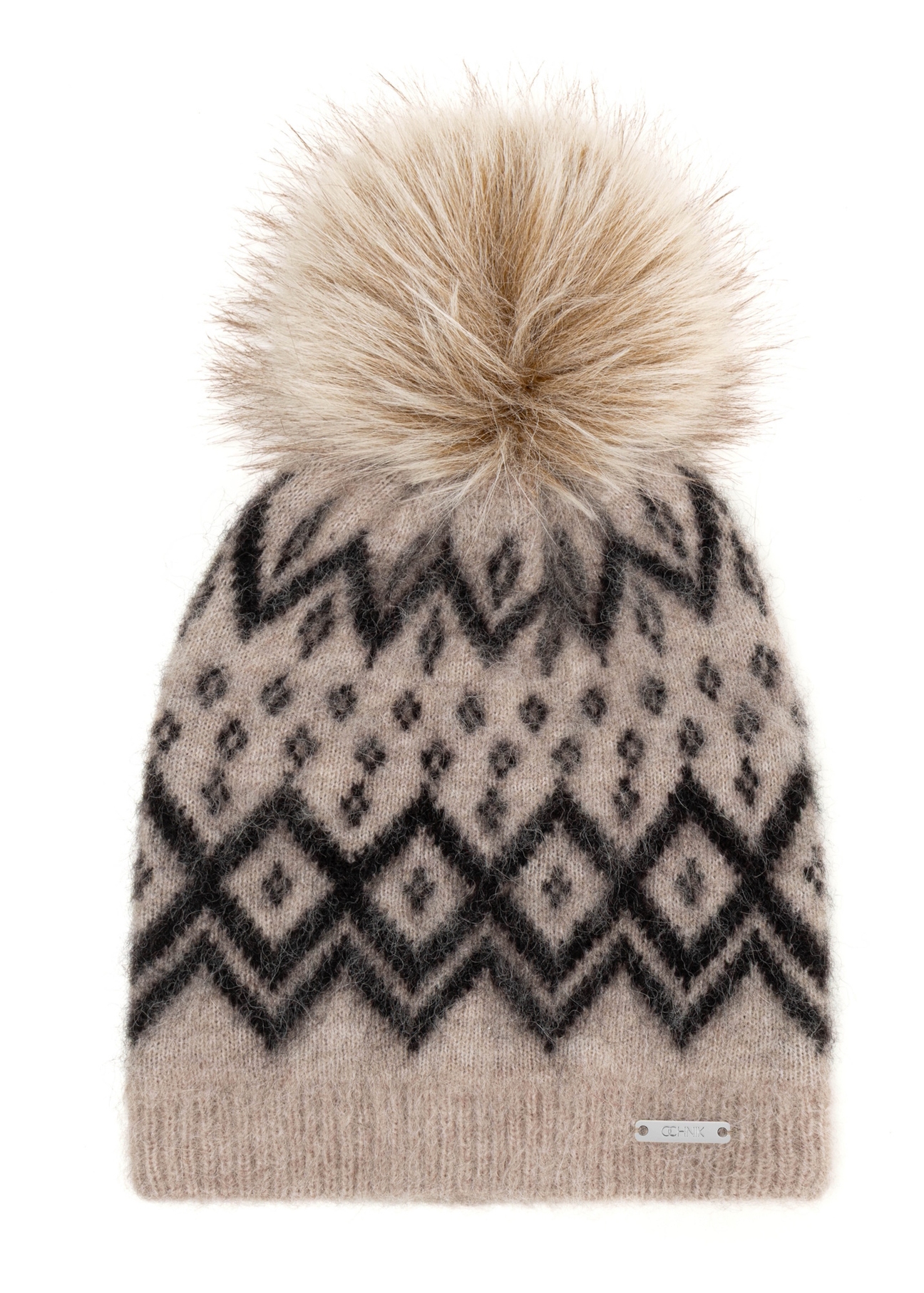 Czapka damska z pomponem CZADT-0238-1J(Z26), widok produktu z przodu na białym tle.