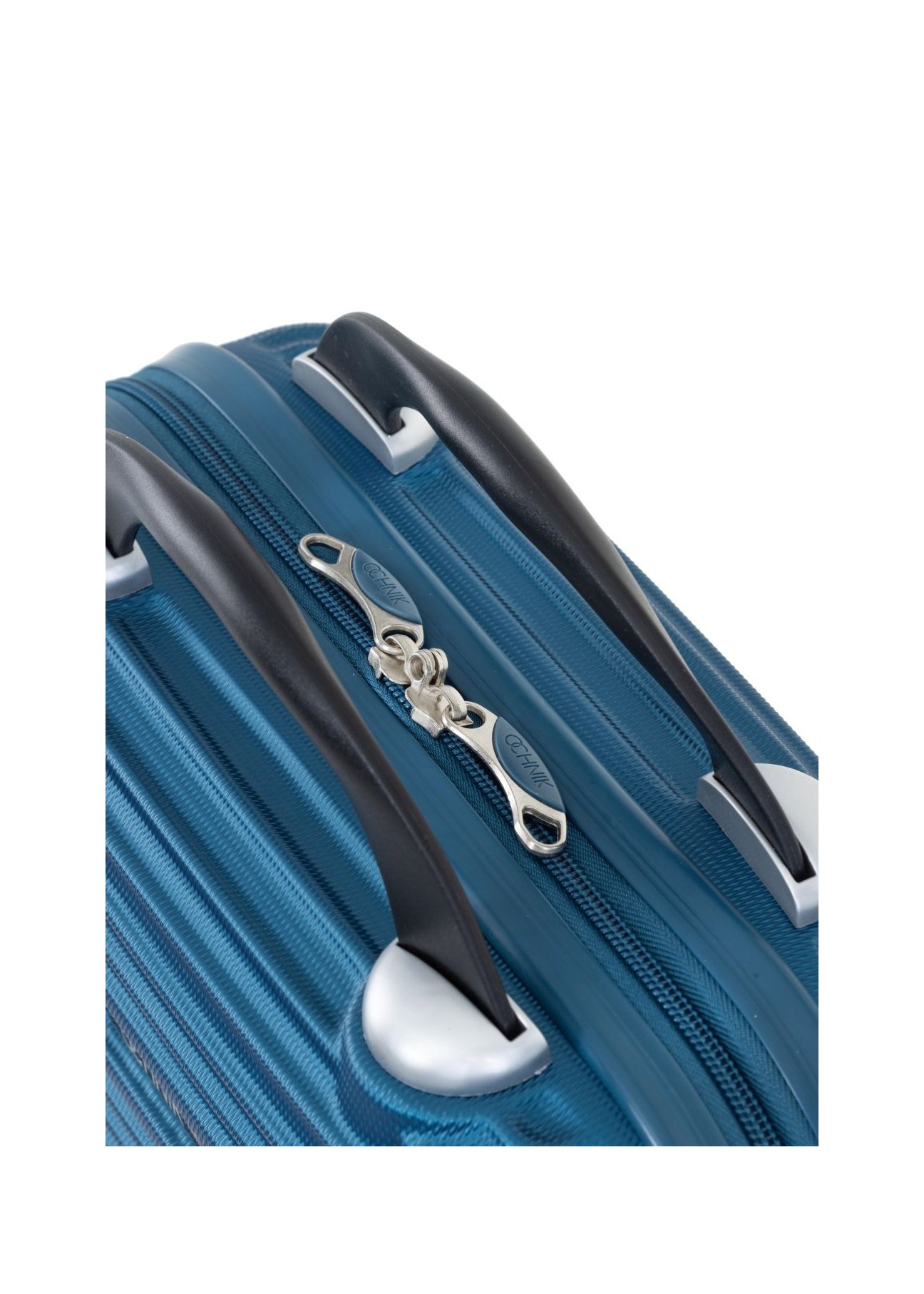 Kosmetyczka WALAB-0040-7H-14(W26), zbliżenie na detal produktu na białym tle.