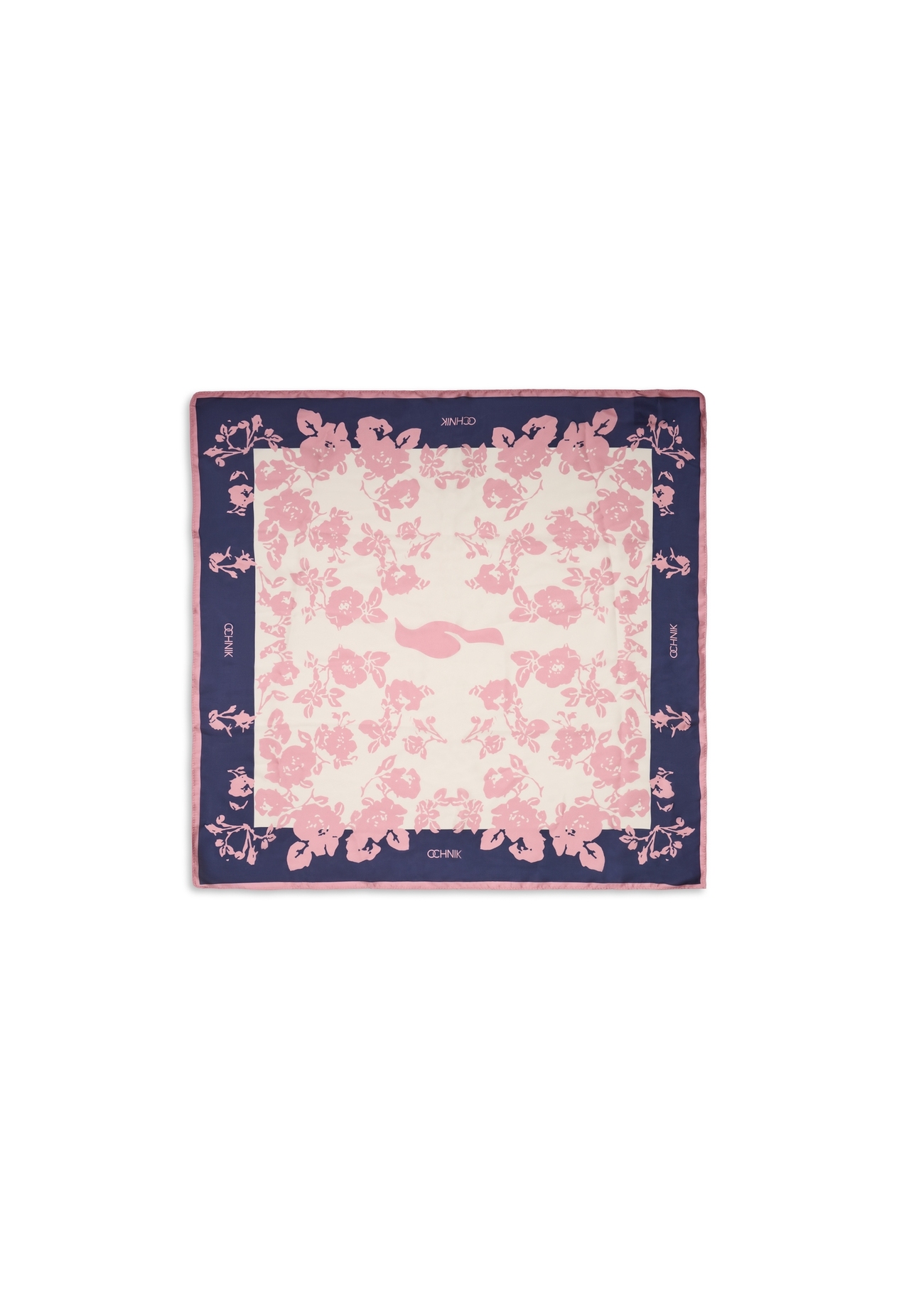 Różowy szalik damski z kwiatami SZADT-0194-5P(W26) - widok produktu z góry, na białym tle.