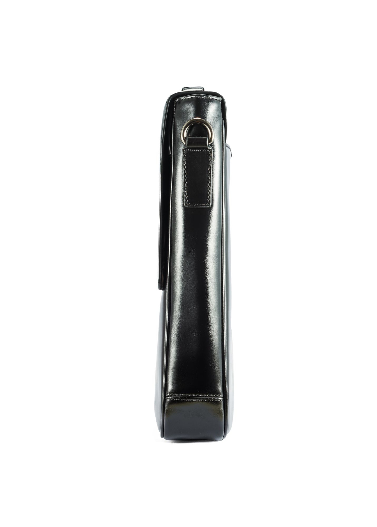 Czarna skórzana teczka męska TORMS-0467-99(Z25) - widok produktu z boku na białym tle. 