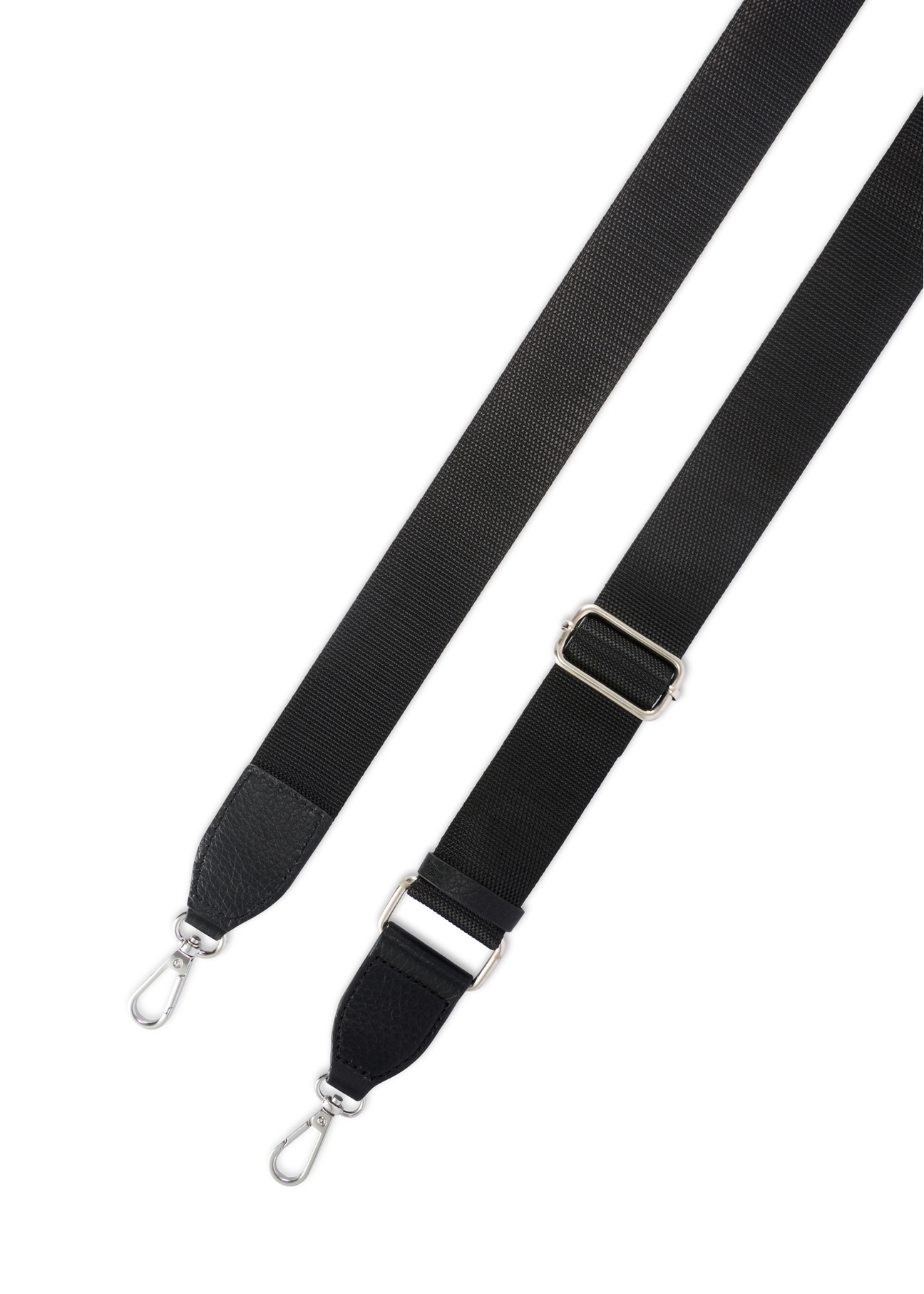 Skórzana torebka damska w kolorze czarnym TORES-1206-9I(W26), widok paska produktu na białym tle.