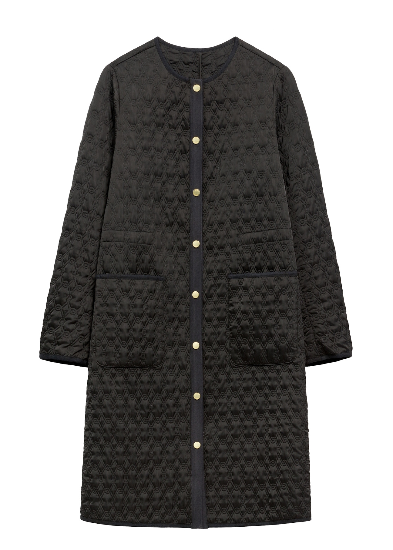 Czarna długa pikowana kurtka damska KURDT-0631-99(W26), widok produktu z przodu na białym tle.