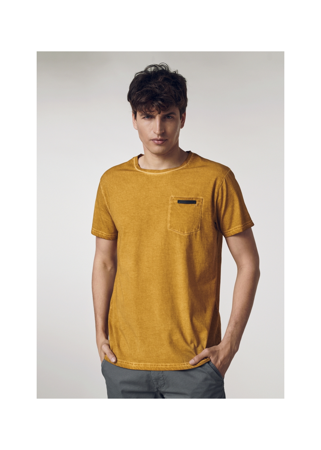 T-shirt męski TSHMT-0055-21(W21)-01