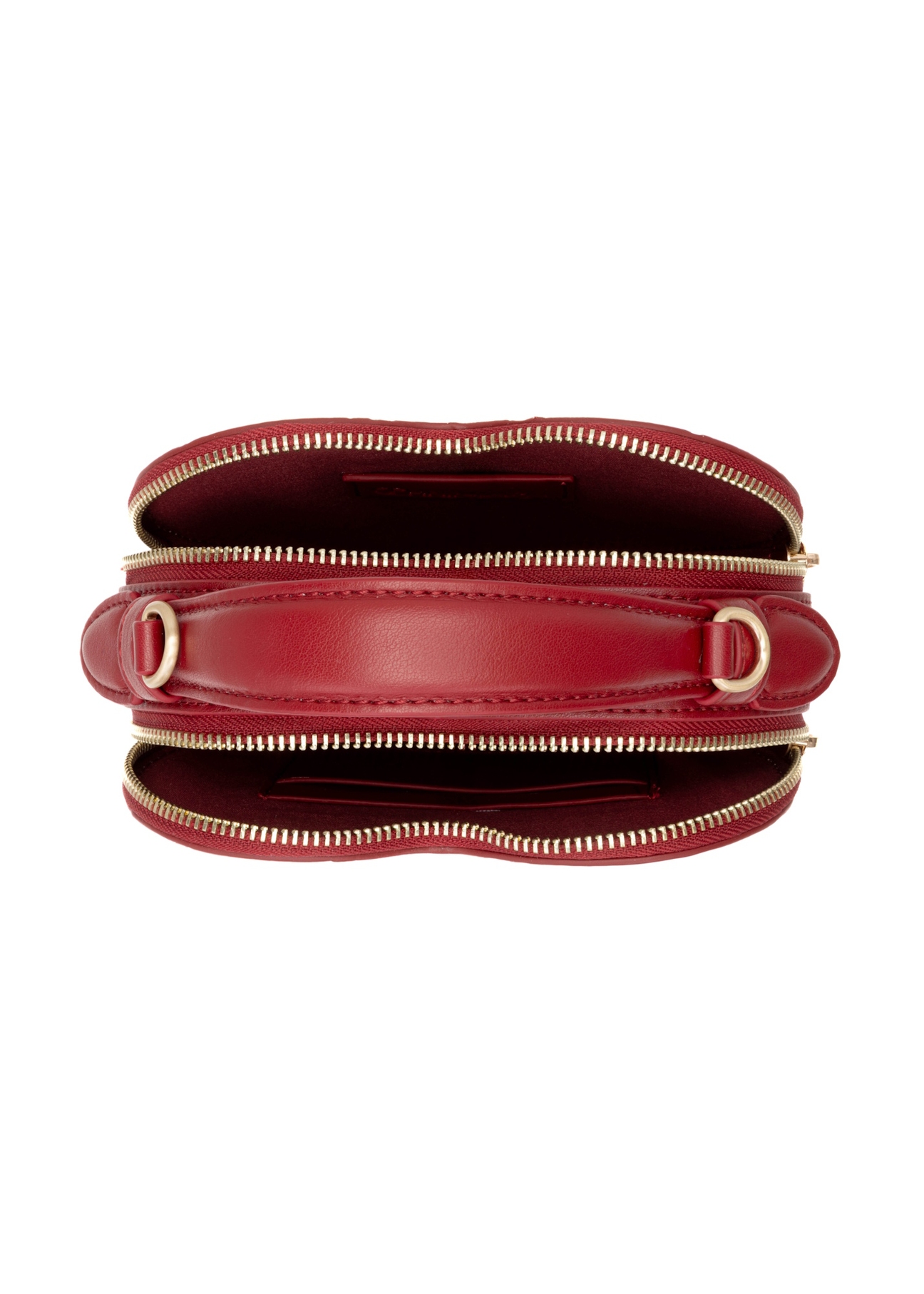 Czerwona torebka w kształcie serca TOREC-1154-4B(W26), widok produktu w środku na białym tle.