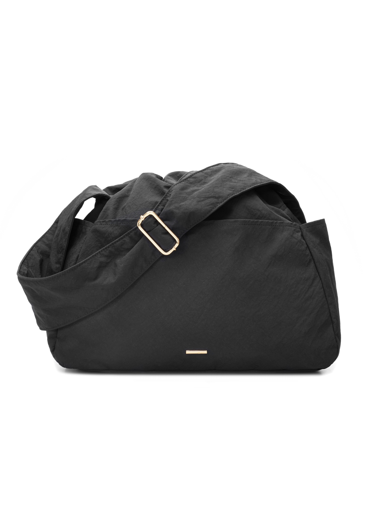 Czarna nylonowa torebka typu worek TOREN-0337-99(W26), widok produktu z przodu na białym tle.