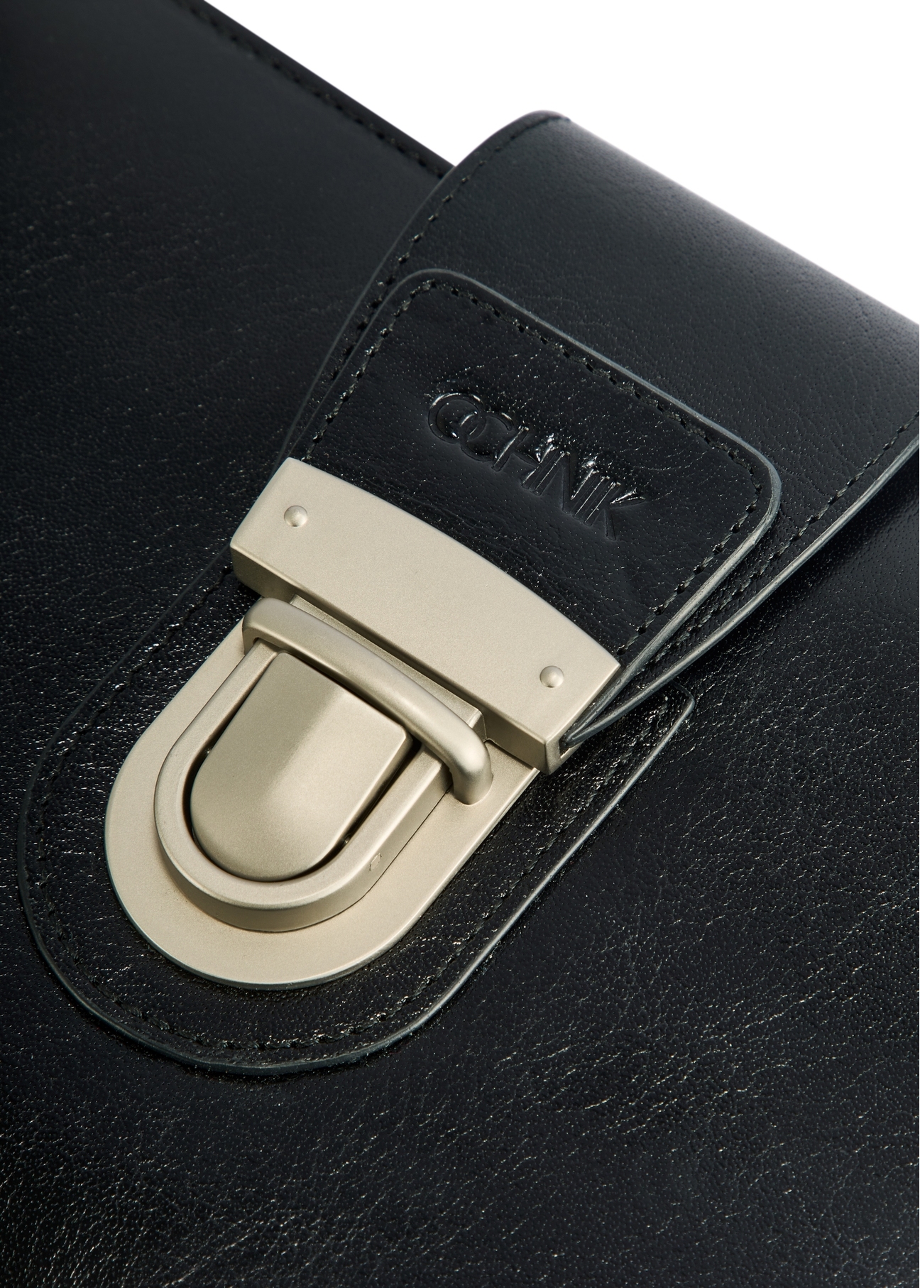Elegancki organizer skórzany TORMS-0484-99(Z25), zbliżenie na detal produktu, widok na białym tle.