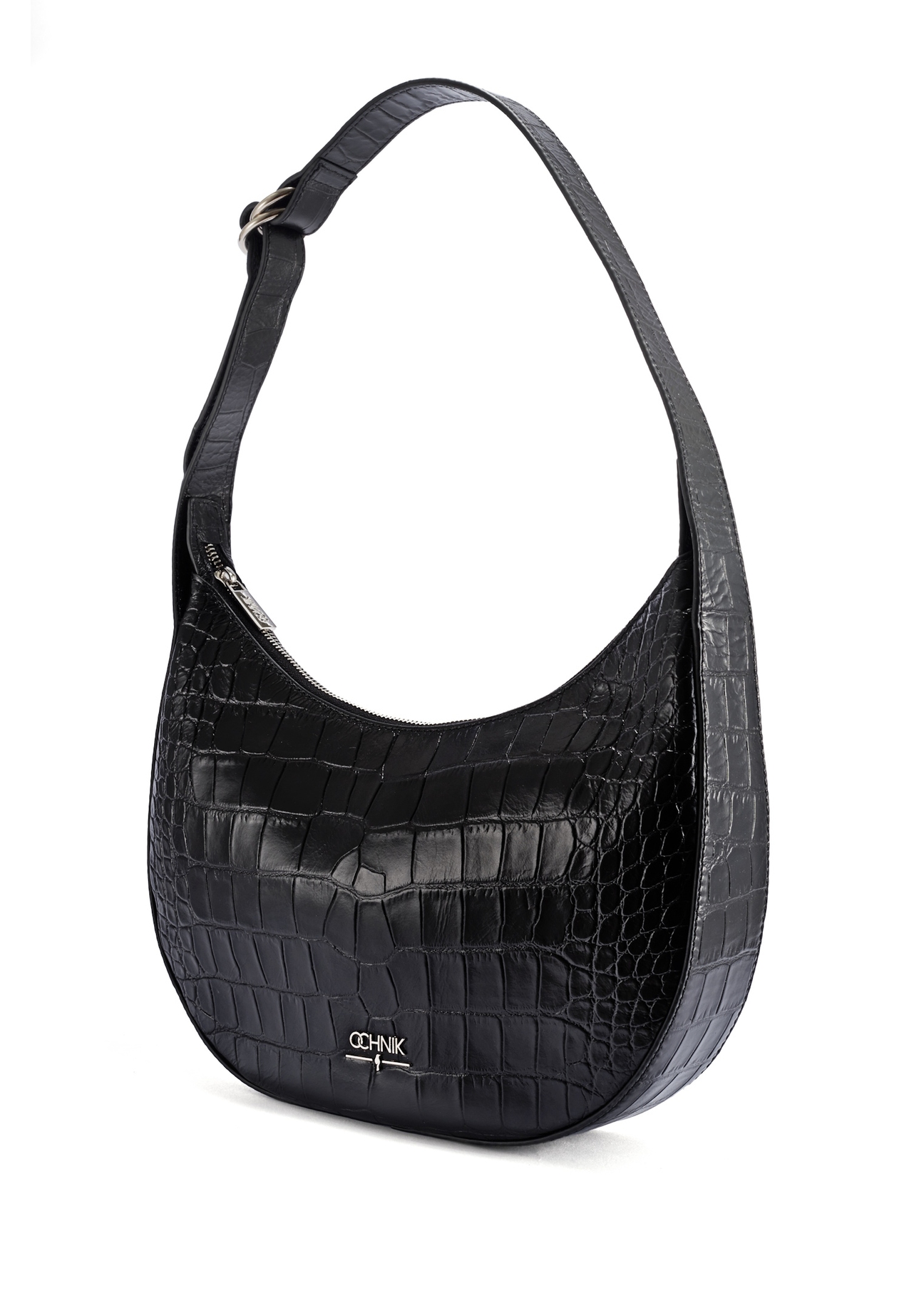 Czarna skórzana torebka croco TORES-1172-99(Z25) - widok produktu po skosie na białym tle. 