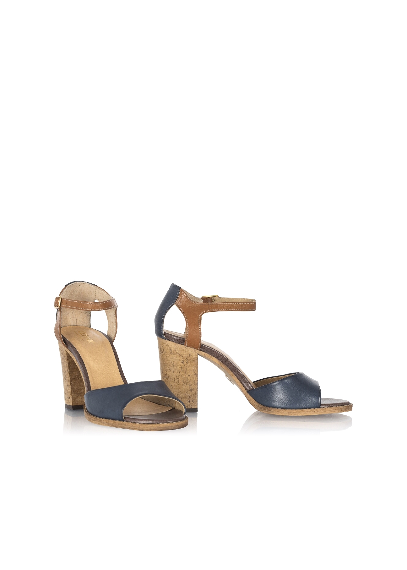 Buty damskie BUTYD-0383-69(W19)-02