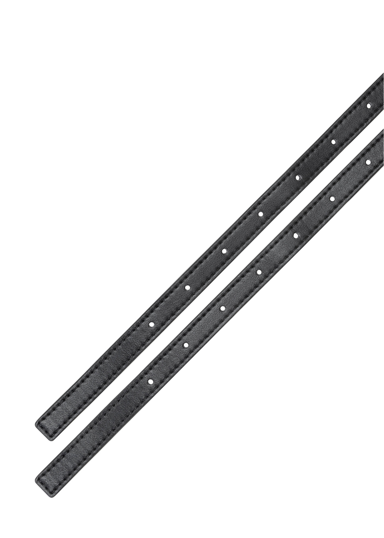 Czarna mała torebka hobo TOREC-1136-99(W26), widok paska produktu na białym tle.