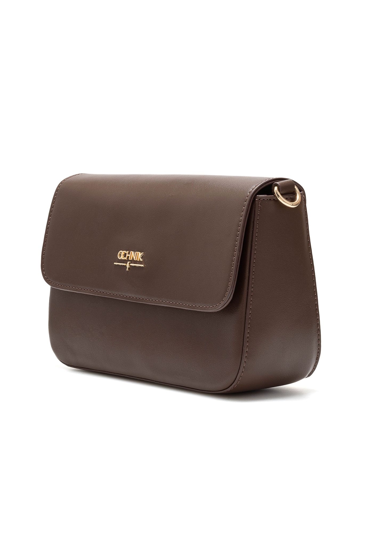 Czekoladowa listonoszka damska TOREC-0930B-89(Z25), widok produktu skosem na białym tle.