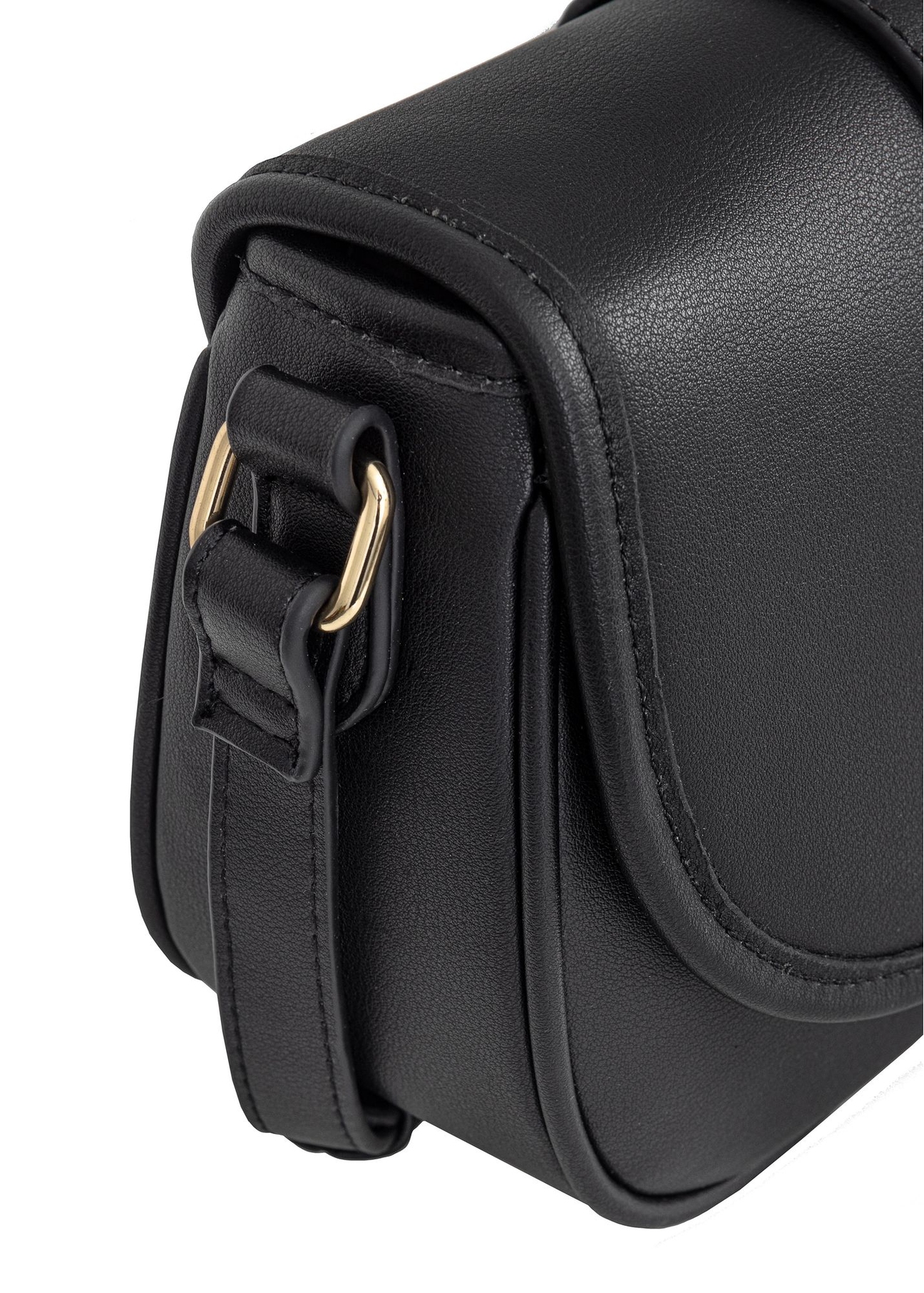 Czarna listonoszka z logo TOREC-0756-97(W23)-06