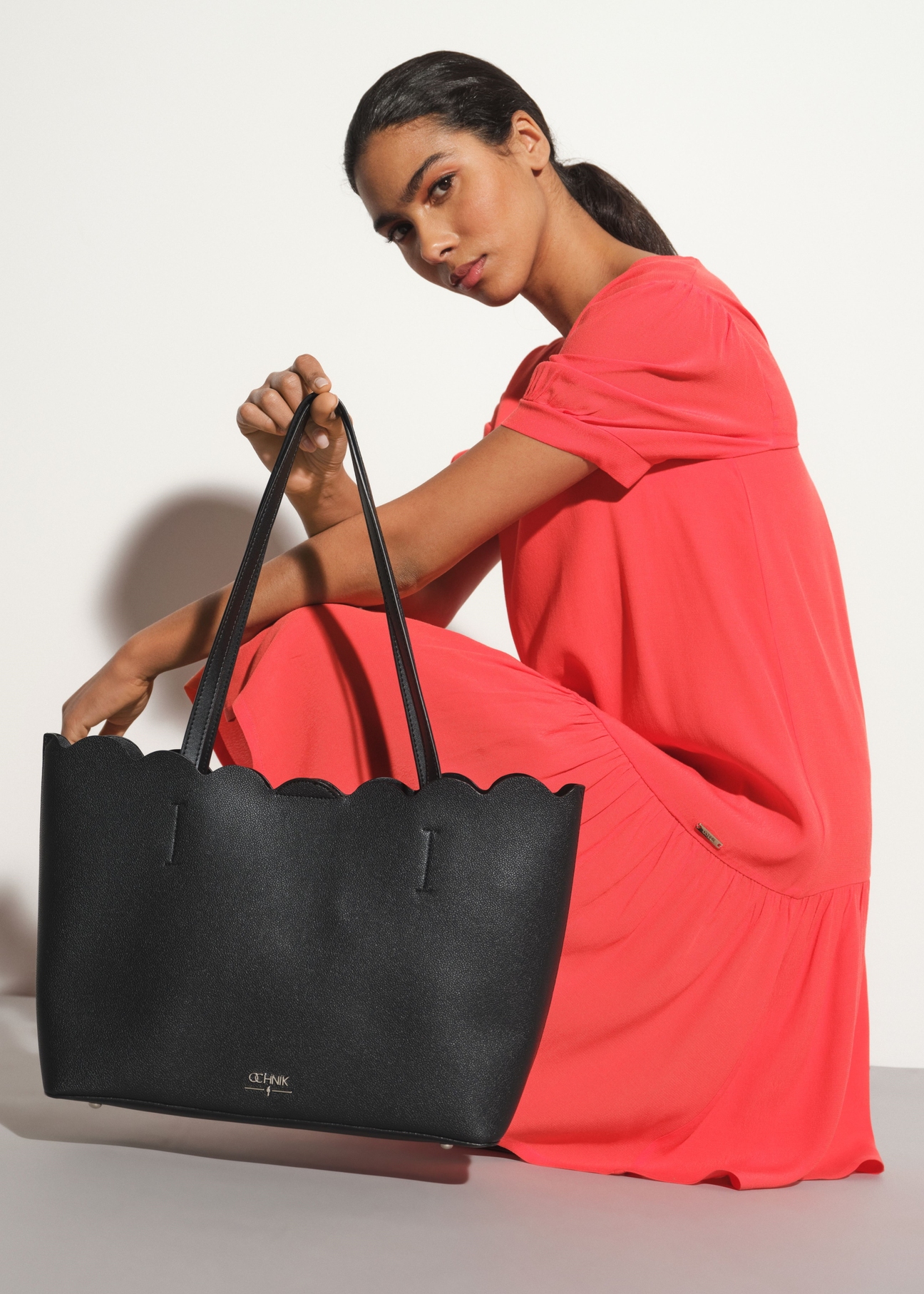 Torebka shopper z kosmetyczką TOREC-0763-99(W23)-08