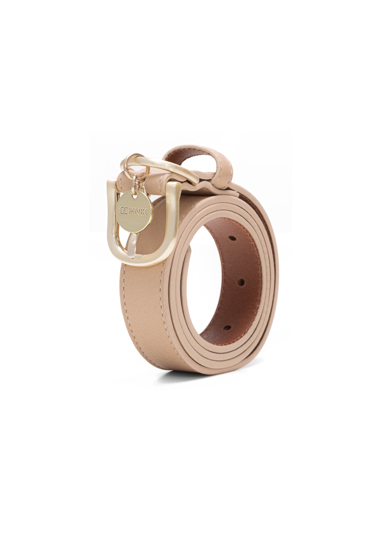 Beżowy pasek skórzany damski PASDS-0275-81(Z25), widok produktu skosem na białym tle.