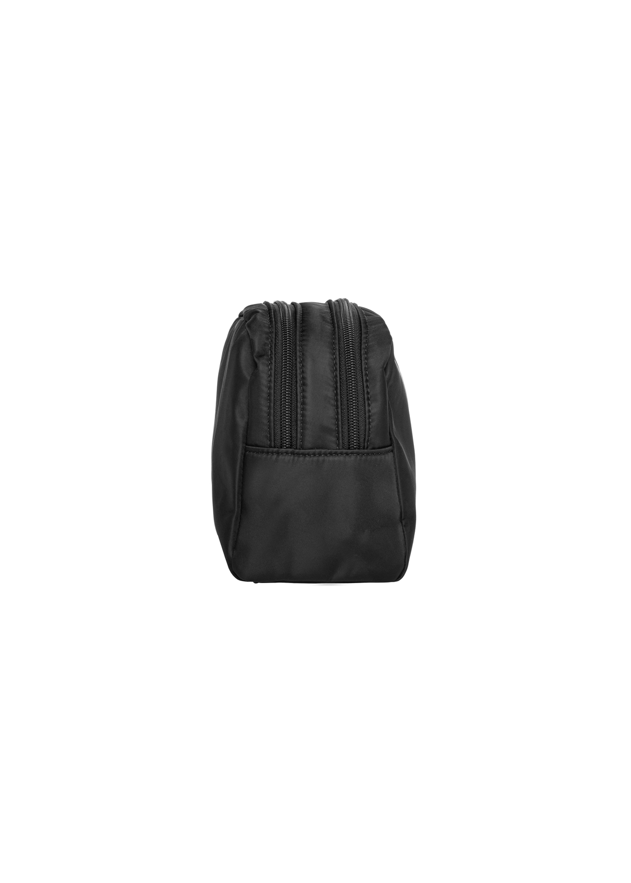 Czarna kosmetyczka damska TOREN-0348-99(Z26), widok produktu z boku na białym tle.