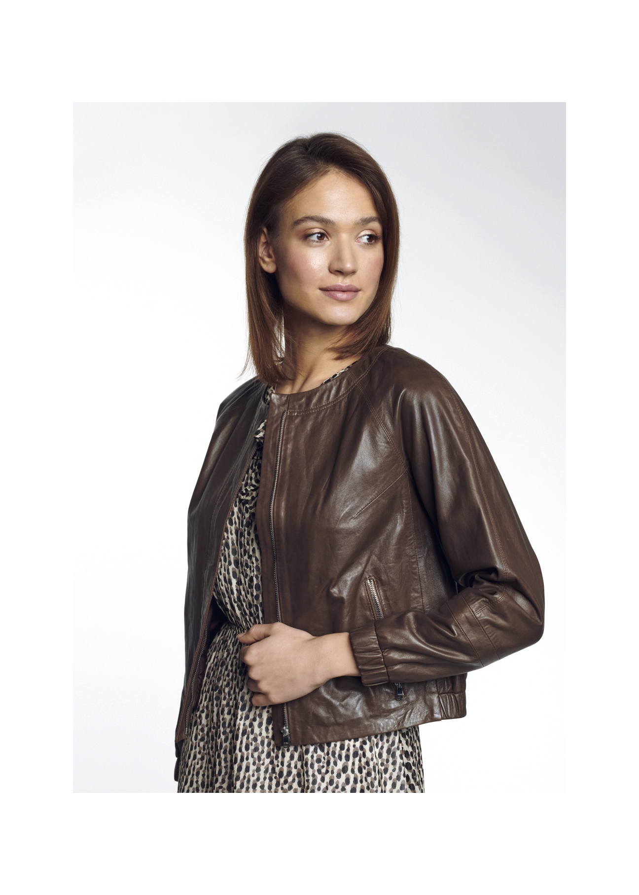 Kurtka damska KURDS-0308-1100(W21)-01