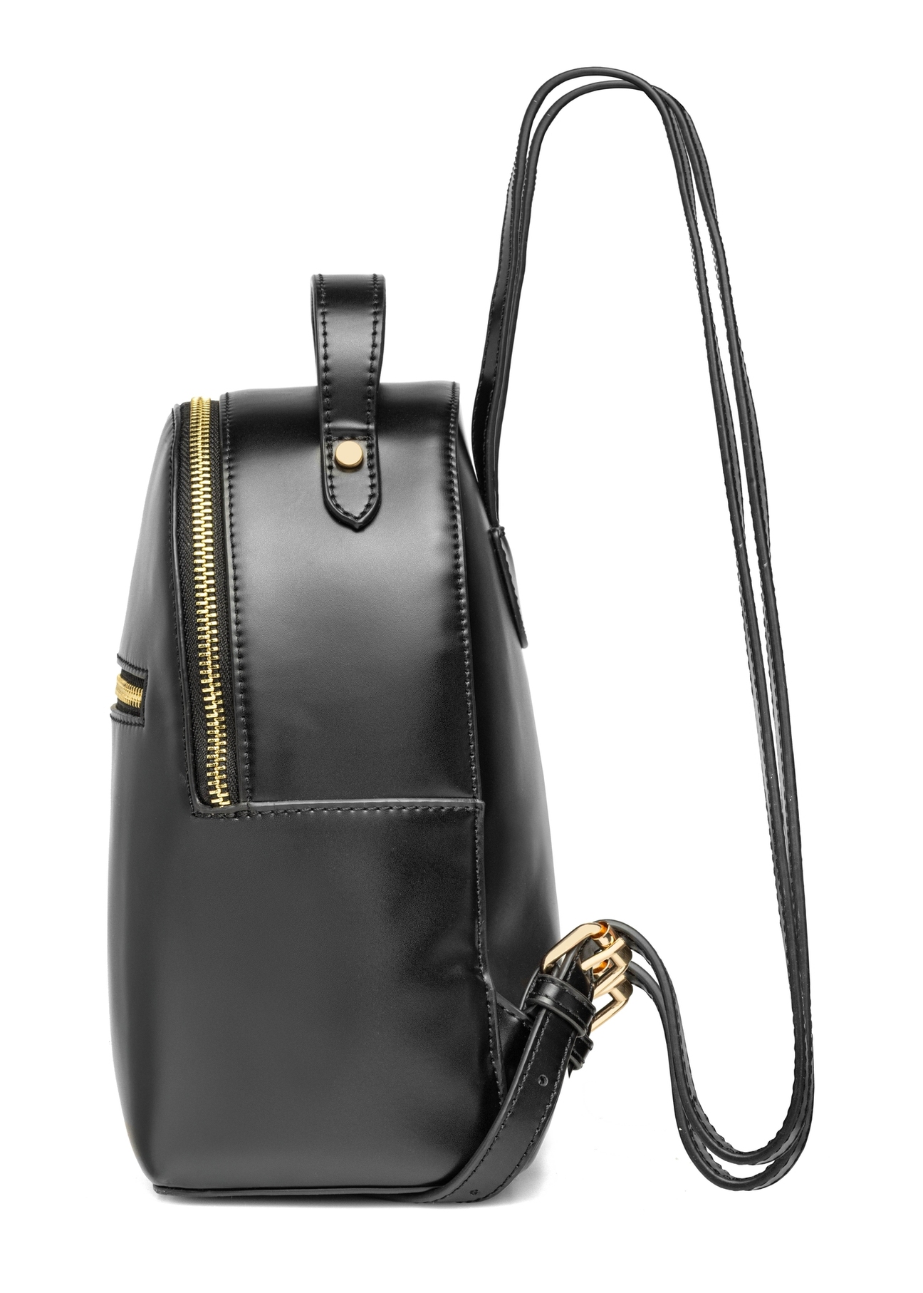 Mały czarny plecak damski TOREC-1128-99(W26), widok produktu od boku na białym tle.