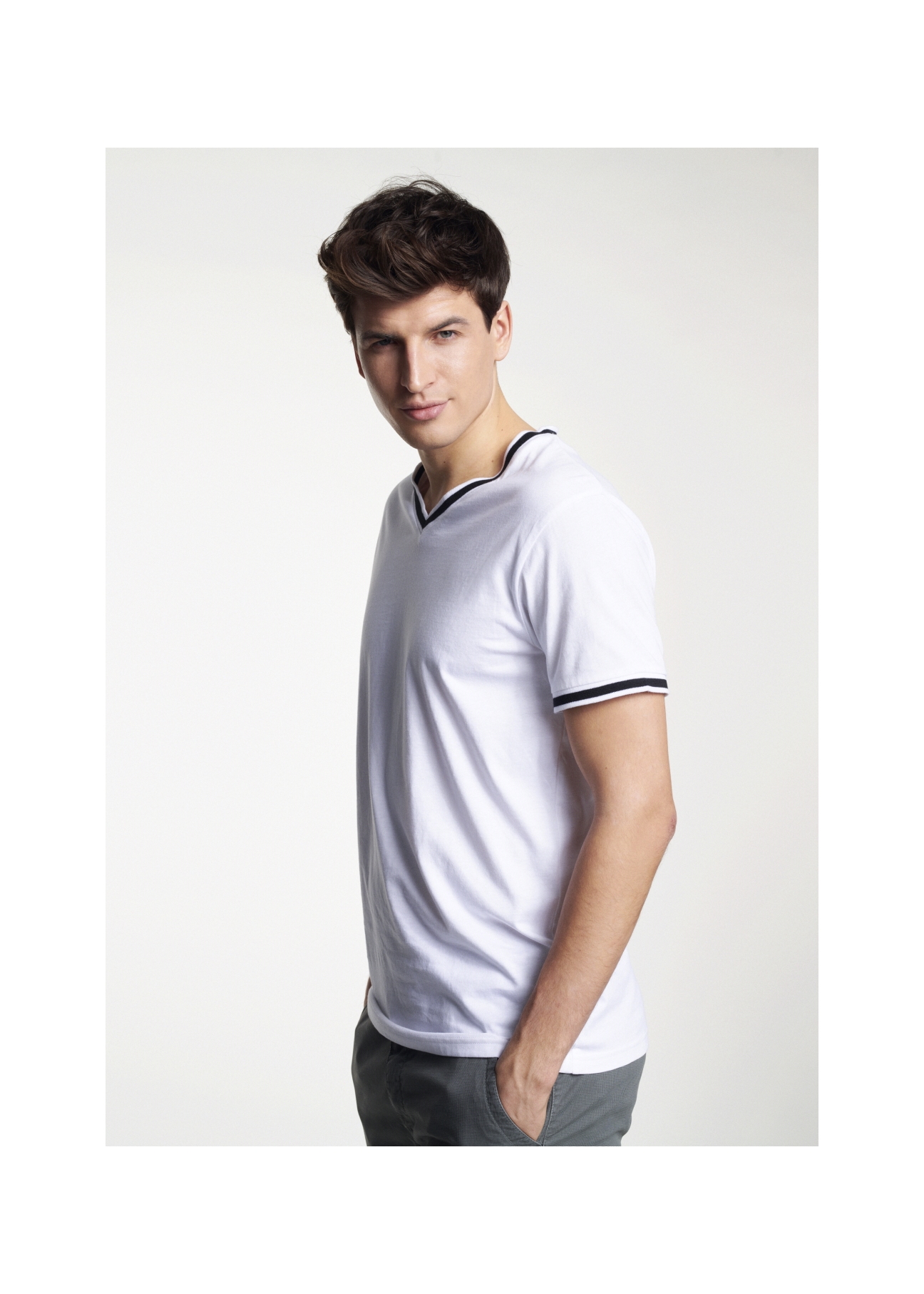 T-shirt męski TSHMT-0025-11(W21)-04