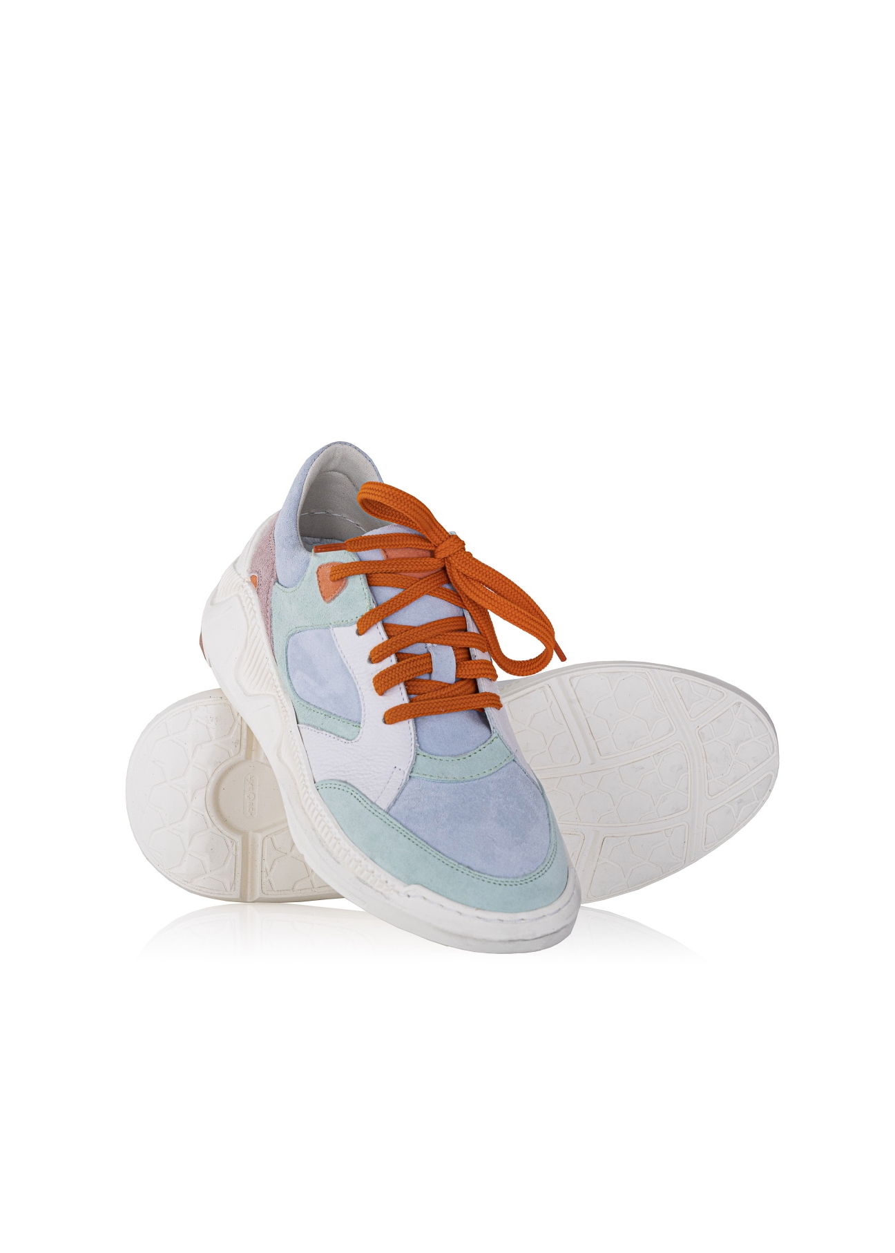 Buty damskie BUTYD-0540-63(W20)-02