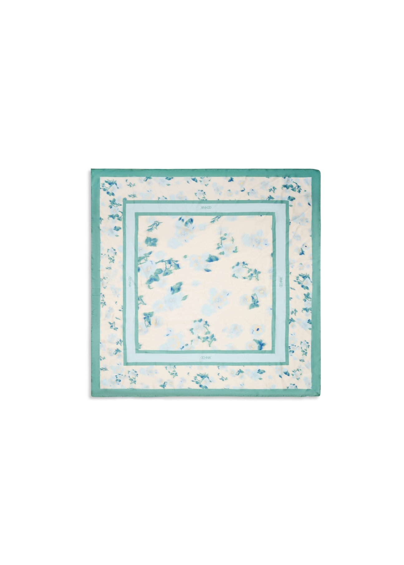 Szalik damski w niebieskie kwiaty SZADT-0191-7B(W26)