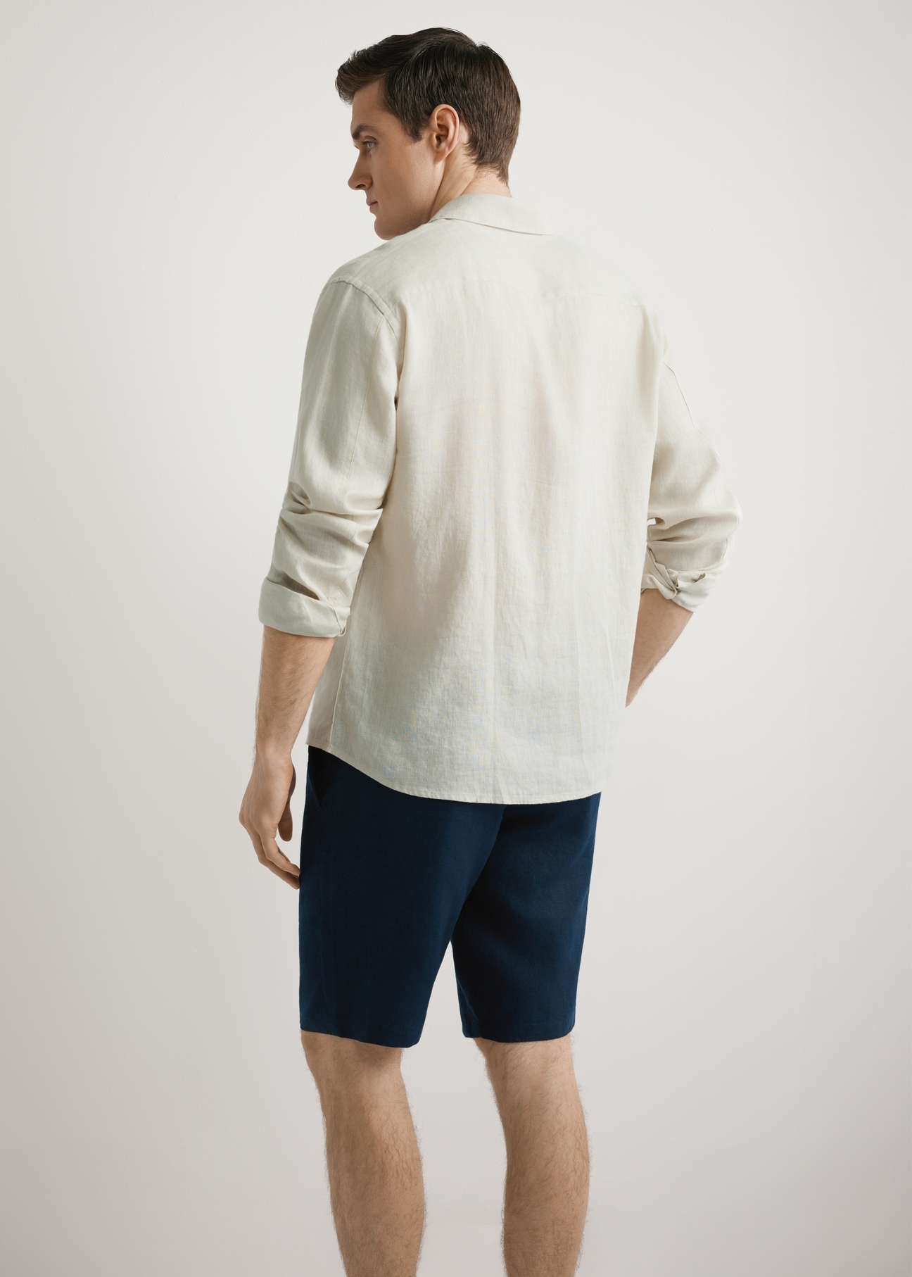 Beżowa lniana koszula męska KOSMT-0321A-1A(W26)