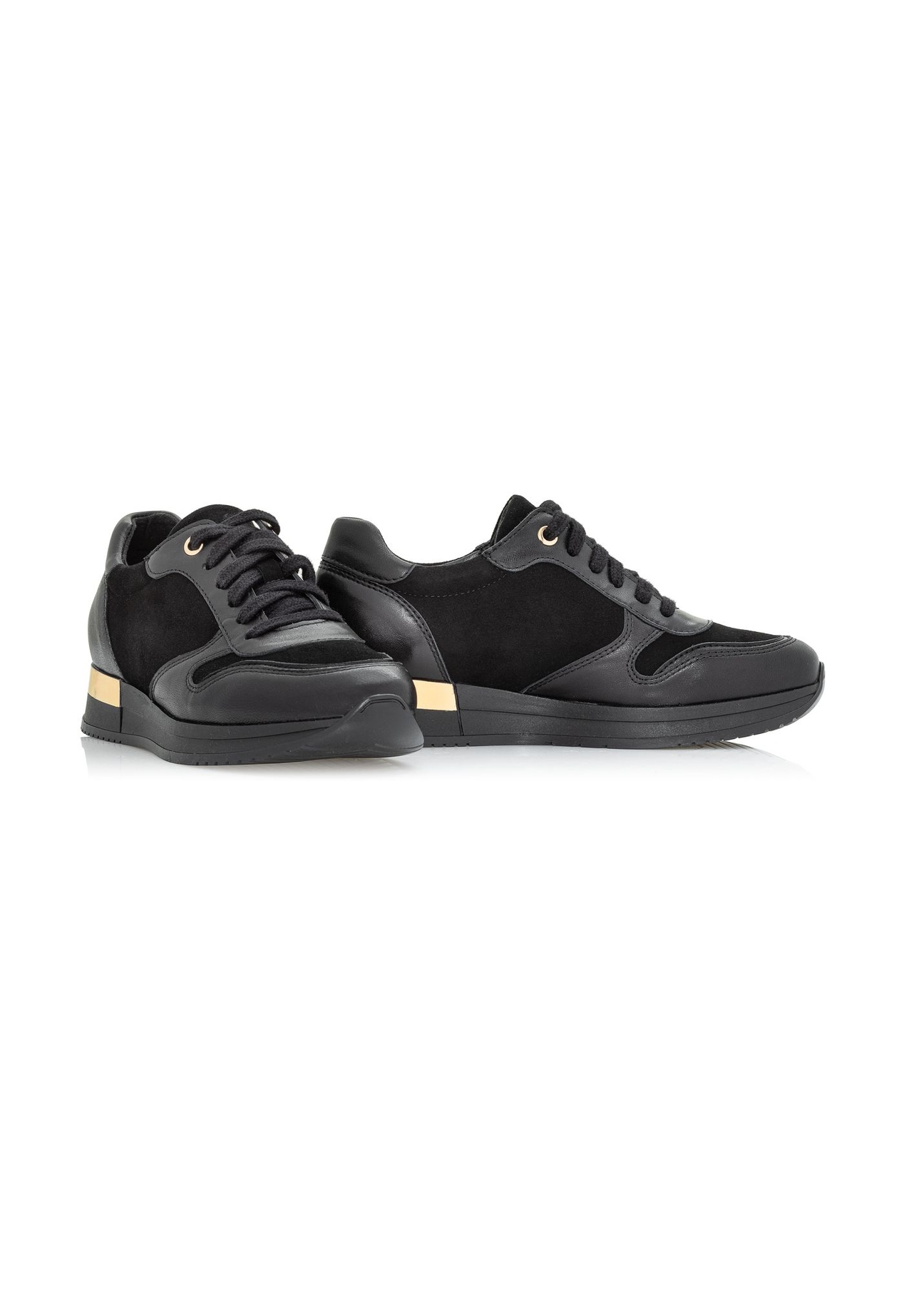 Czarne skórzane sneakersy damskie BUTYD-0993-98(W23)-02