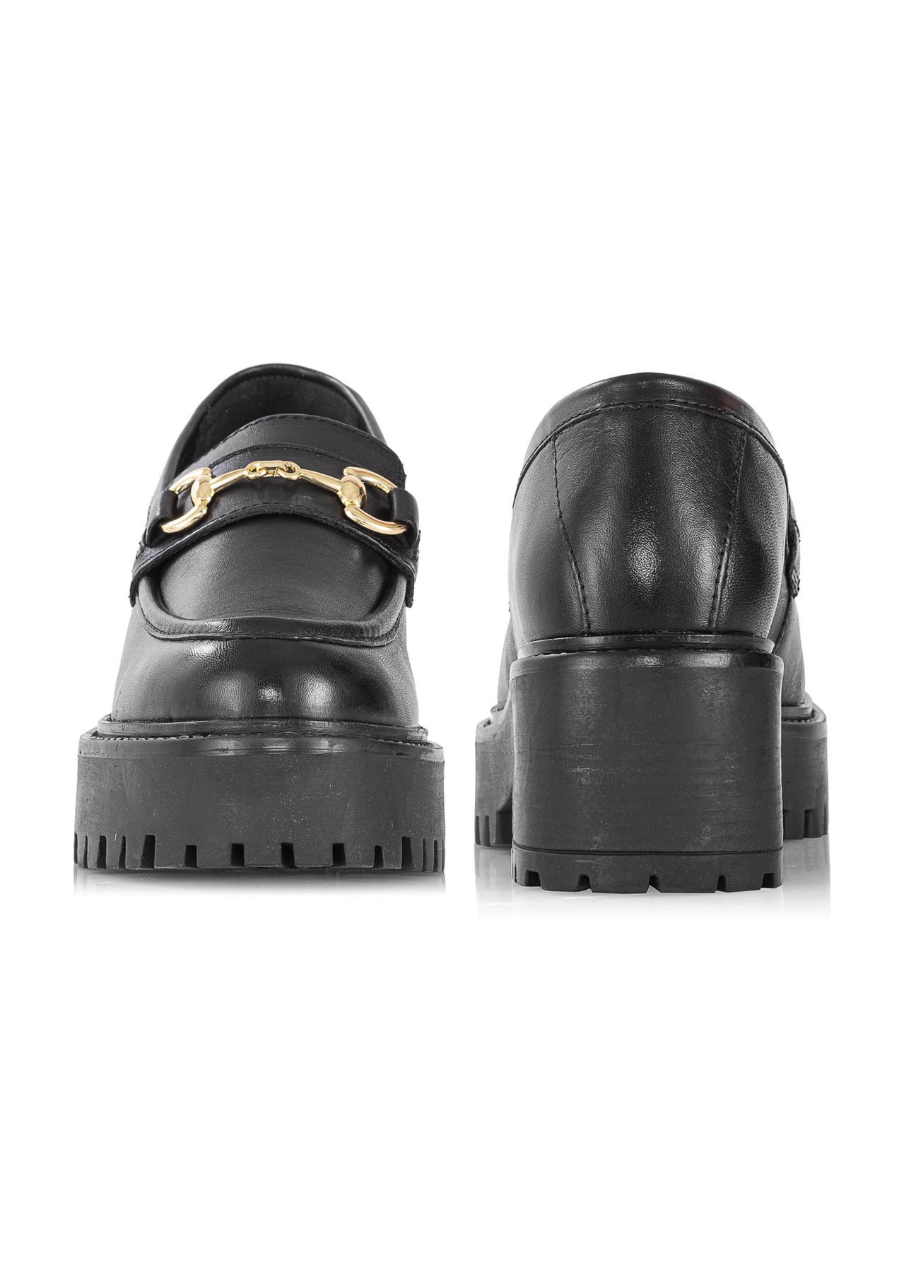 Czarne skórzane loafersy na platformie BUTYD-1007-99(Z23)-03