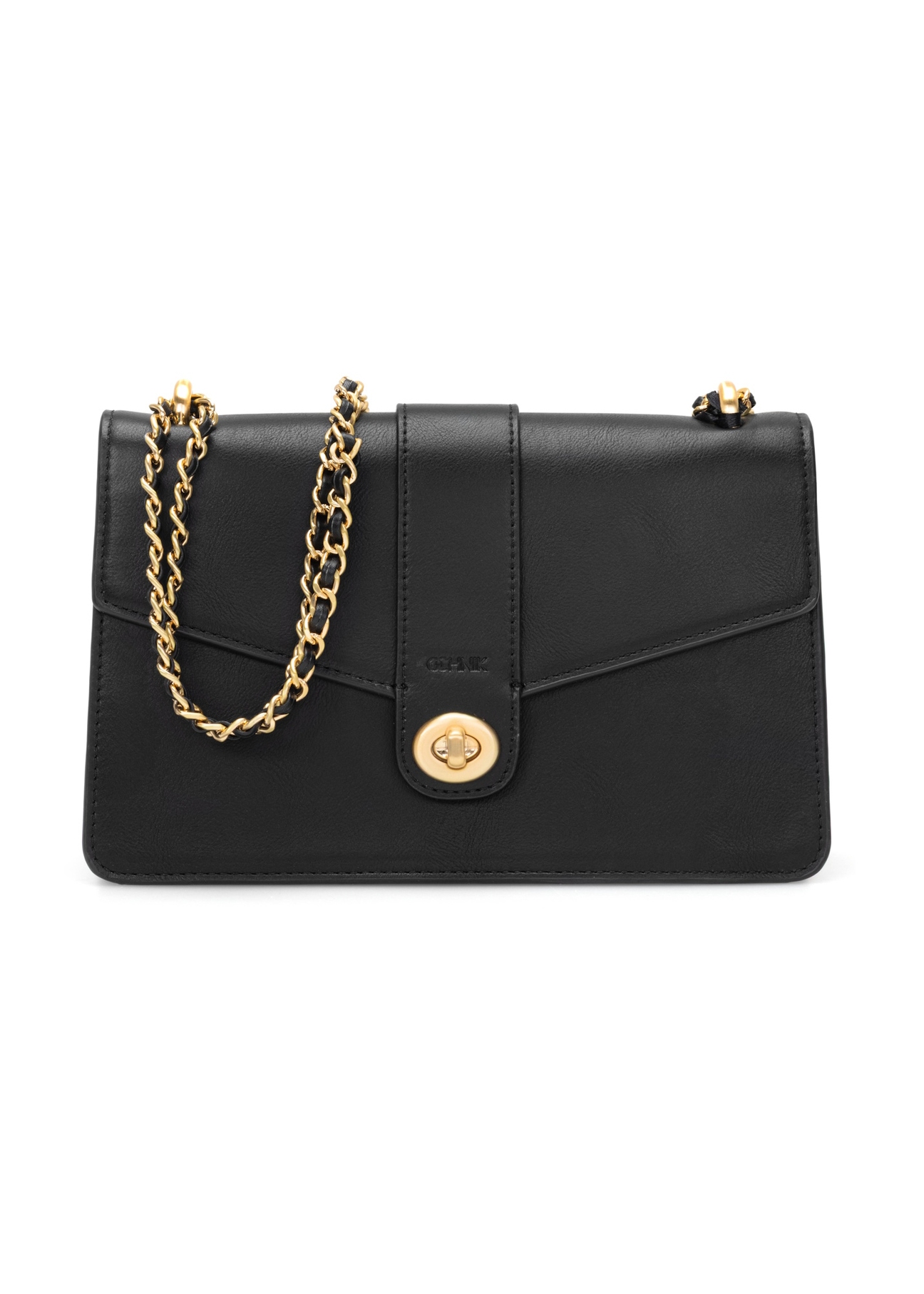 Czarna torebka listonoszka damska TOREC-1137-99(W26), widok produktu z przodu na białym tle.