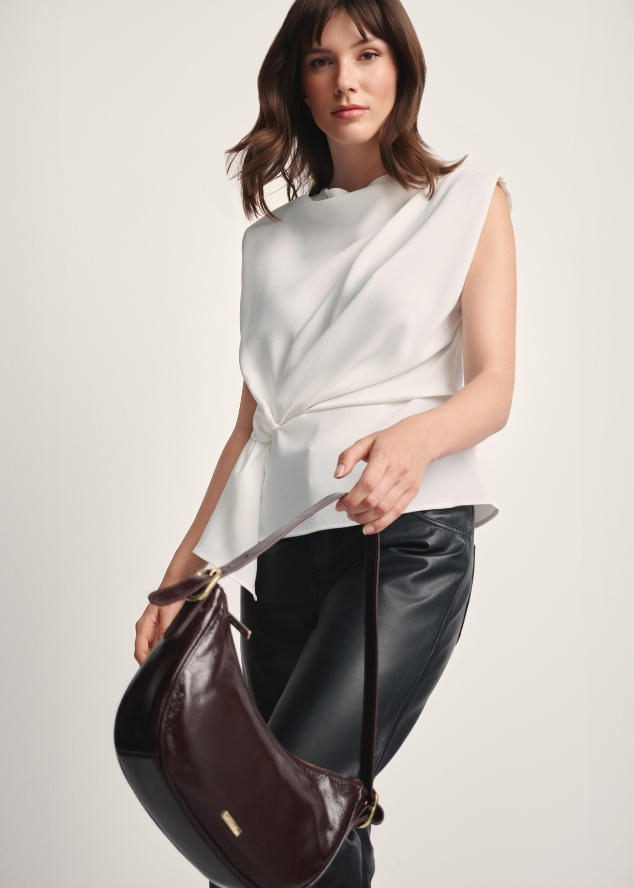 Bordowa skórzana torebka damska hobo TORES-1180-49(Z25)
