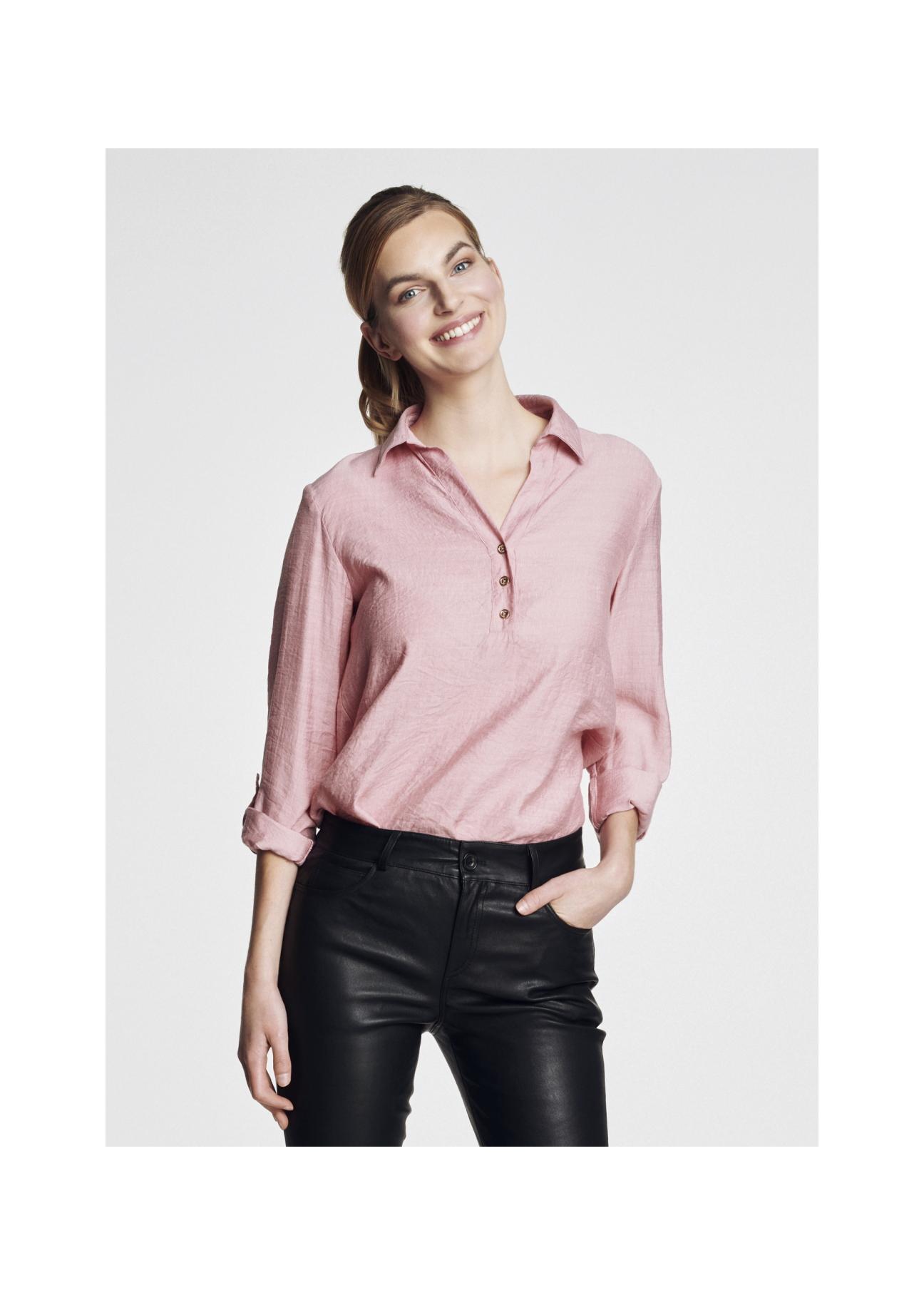 Różowa koszula damska KOSDT-0088-31(W21)