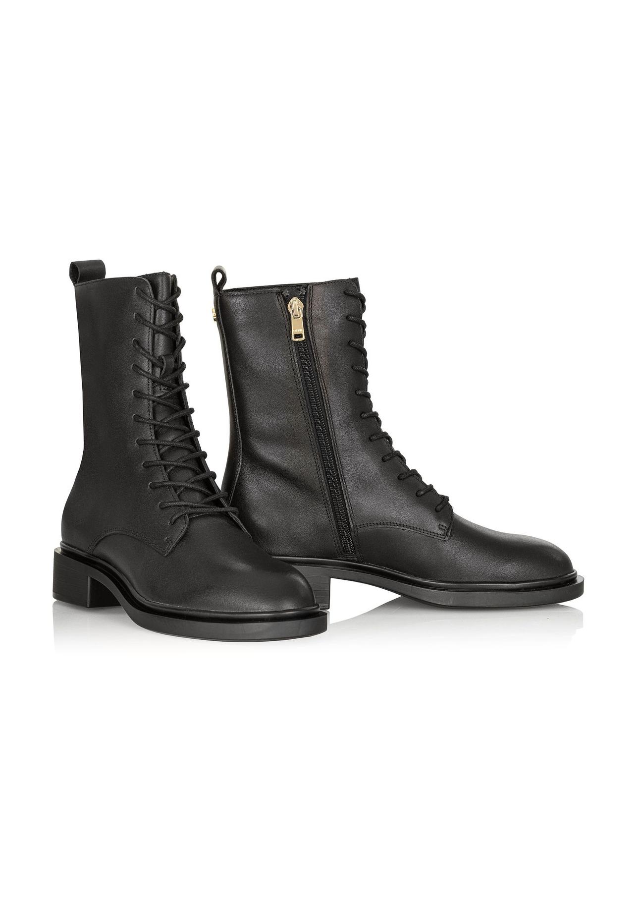 Black leather ankle boots BUTYD-1121-99(Z24)-01