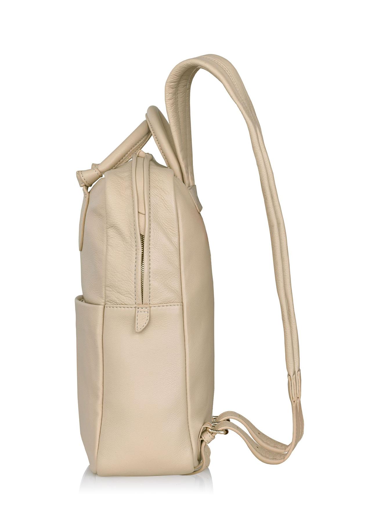 Beżowy skórzany plecak damski TORES-0991-81(W24)