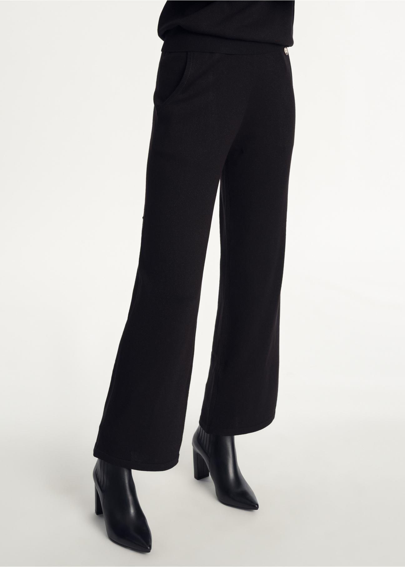 Czarne błyszczące spodnie damskie SPODT-0085-99(Z23)