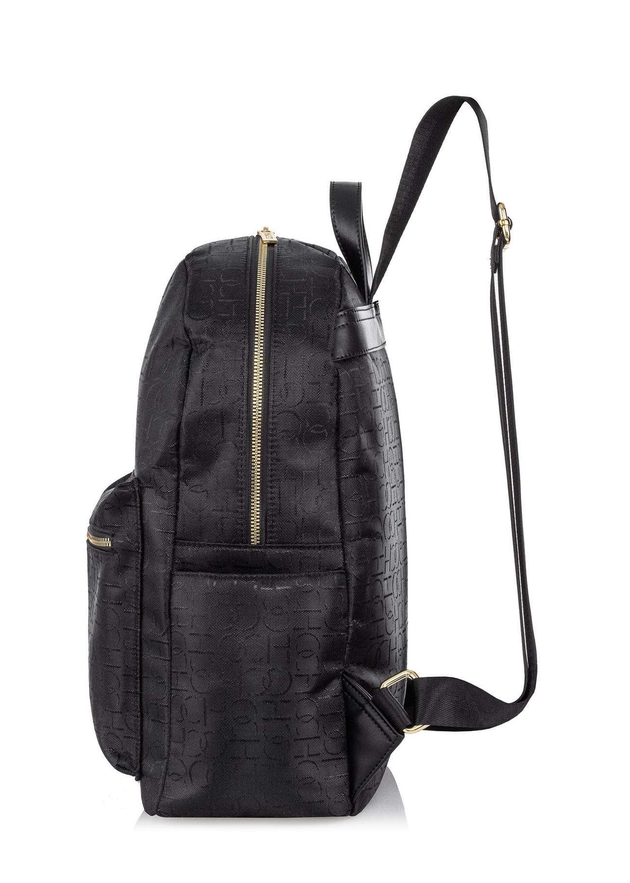 Czarny plecak damski z monogramem TOREN-0254-99(W23)-03