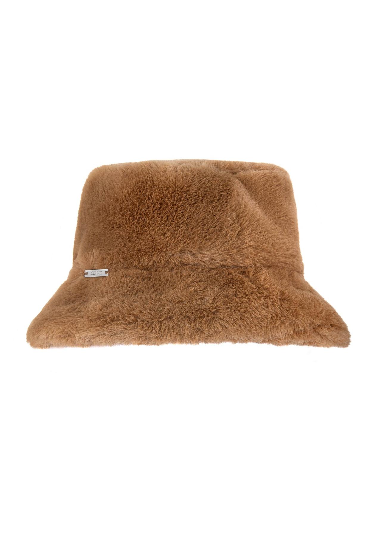 Women's cap in camel color CZADF-0045-24(Z24)-01