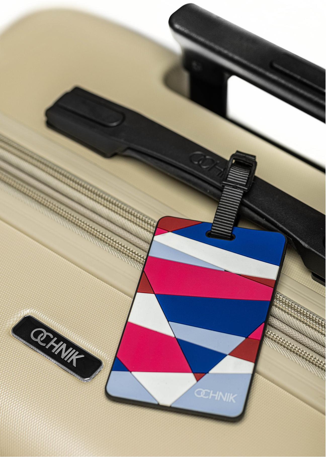 Luggage tag with a geometric pattern AW-001-0017-17(W24)-03