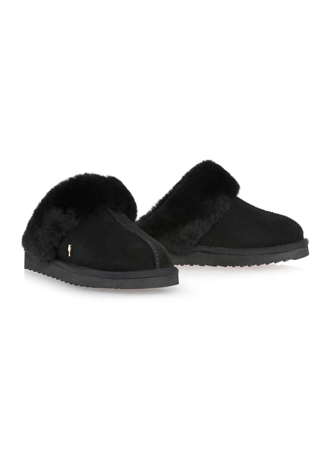 Black slip-on snow boot style slippers BUTYD-1137-99(Z24)-05