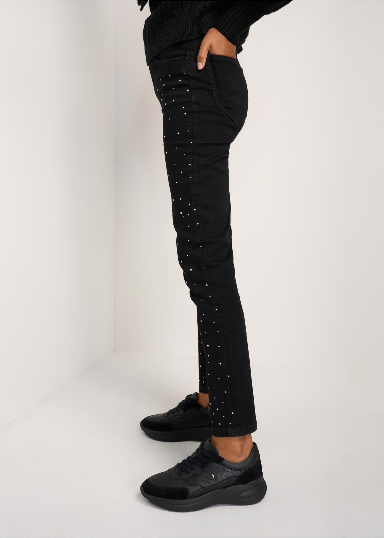 Czarne jeansy z kryształkami damskie JEADT-0007-99(Z22)