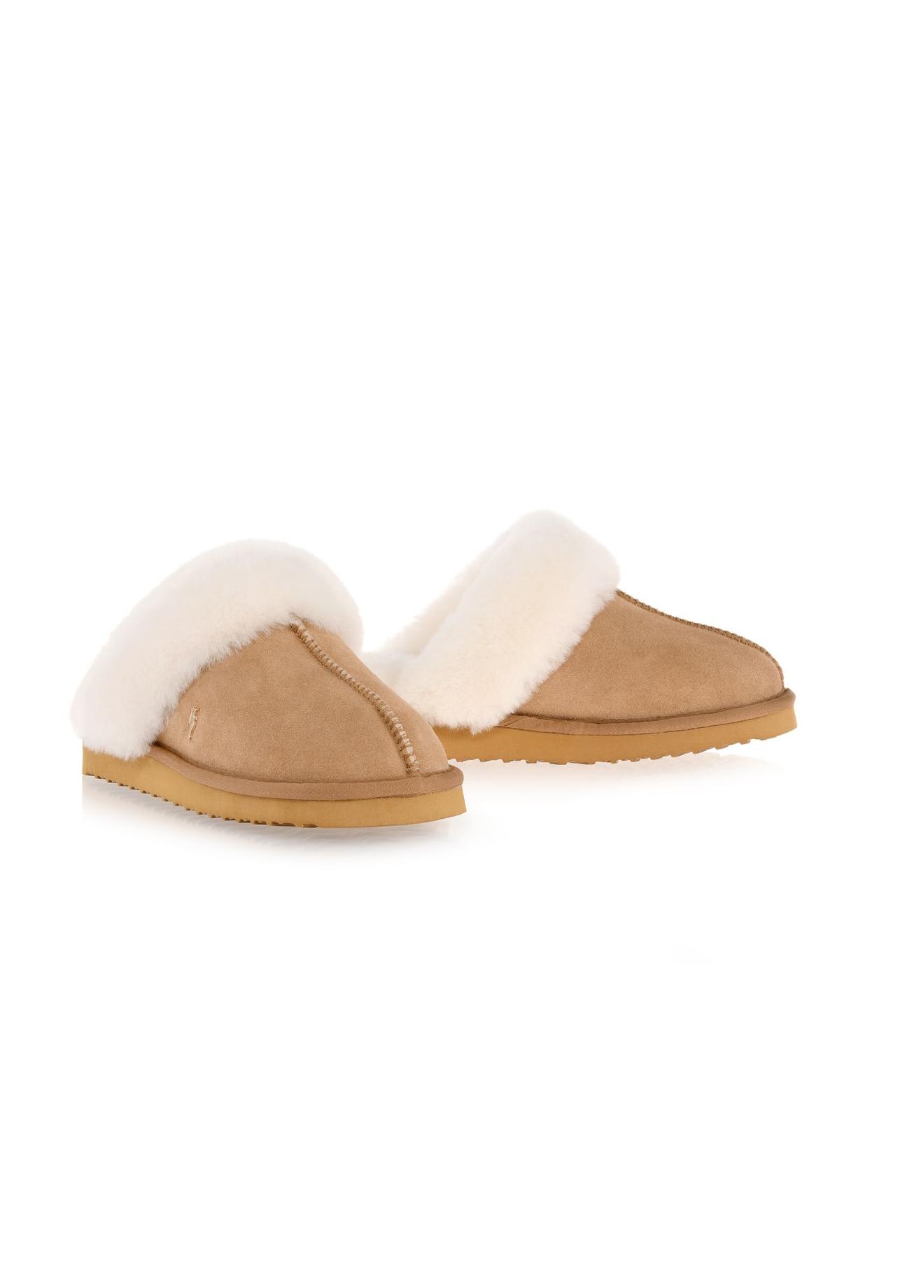 Beige slip-on snow boot style slippers BUTYD-1137-82(Z24)-05