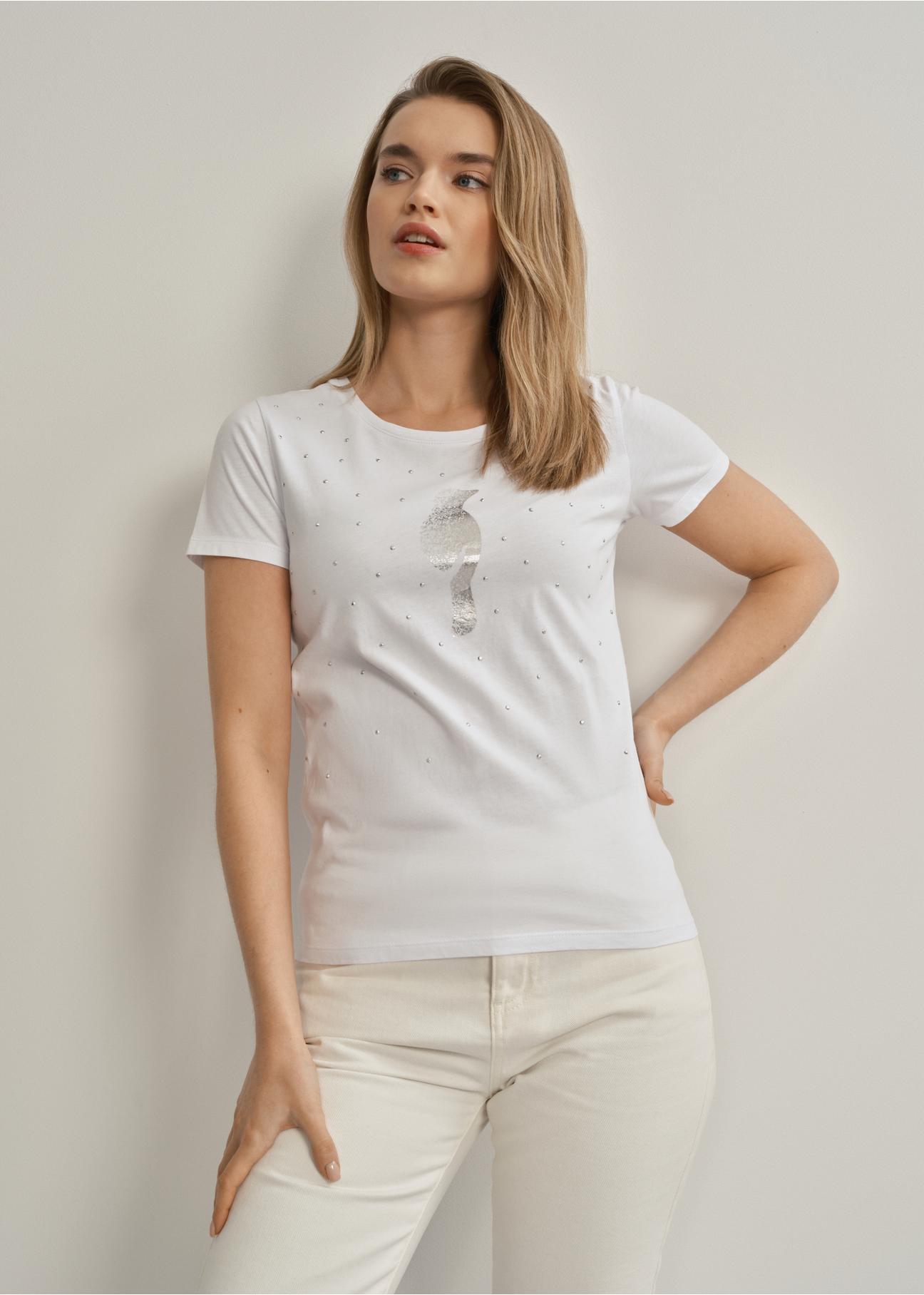 Biały T-shirt damski ze srebrnym logo TSHDT-0110-11(W23)