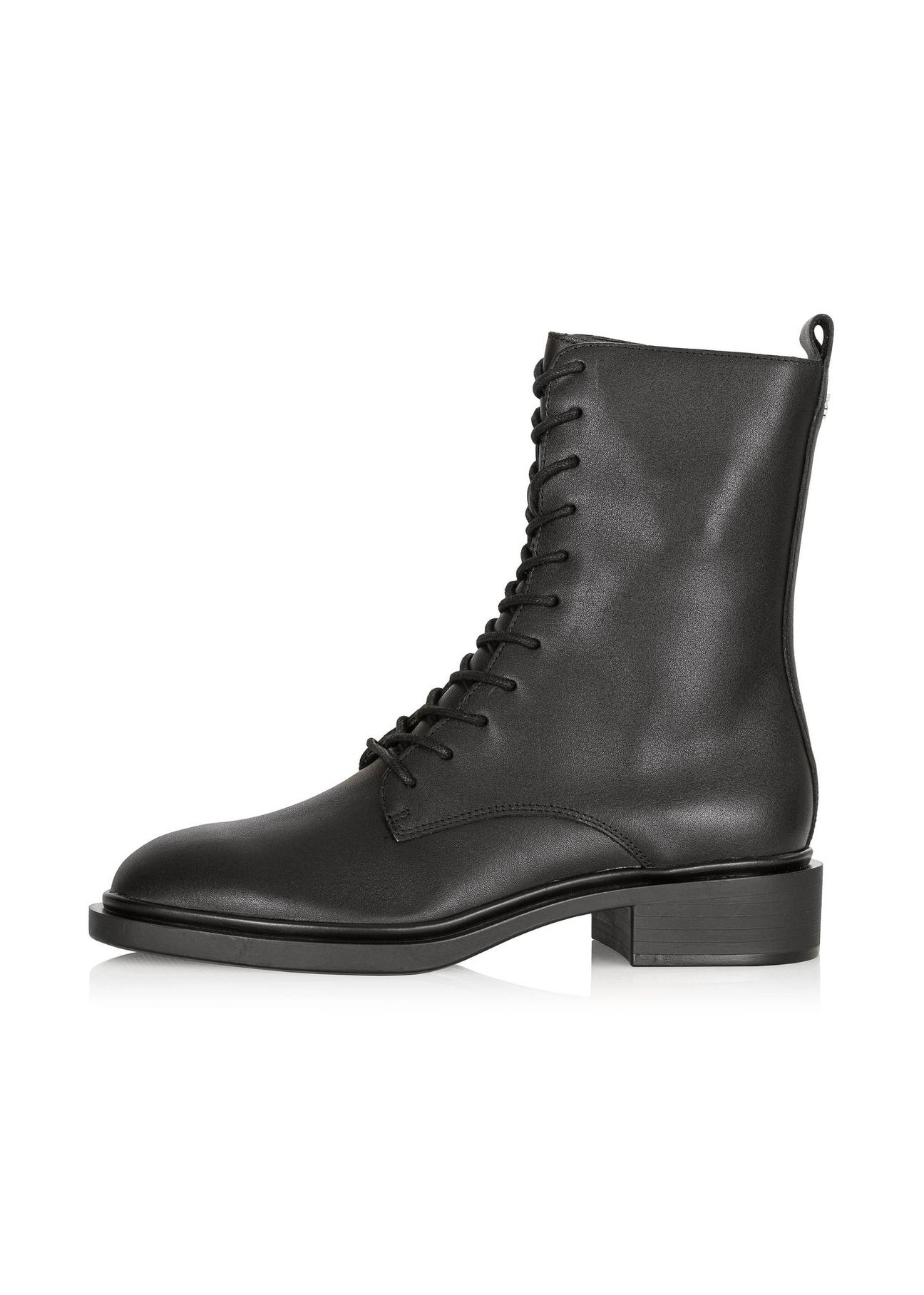 Black leather ankle boots BUTYD-1121-99(Z24)-03