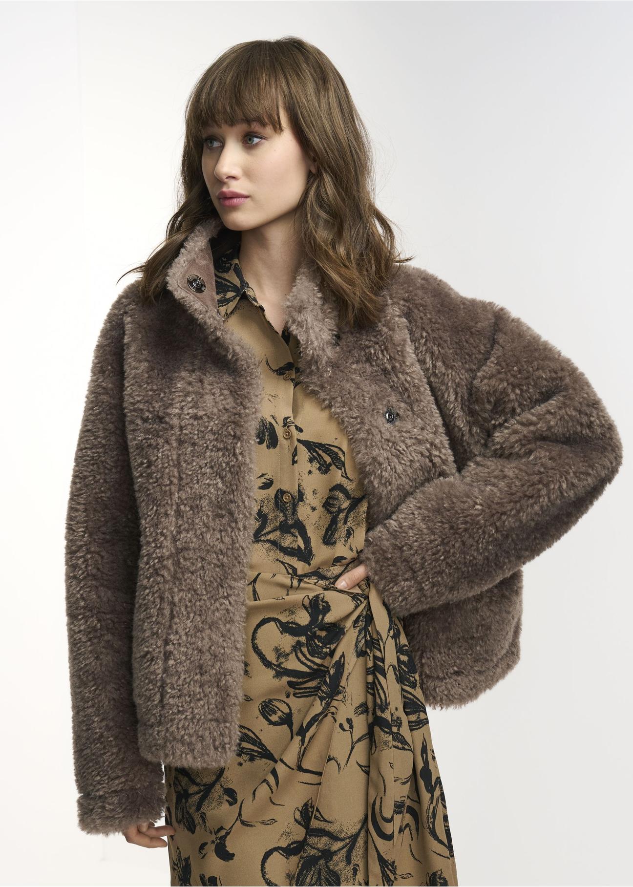 Women's brown fur coat FUTDP-0021A-93(Z23)-01