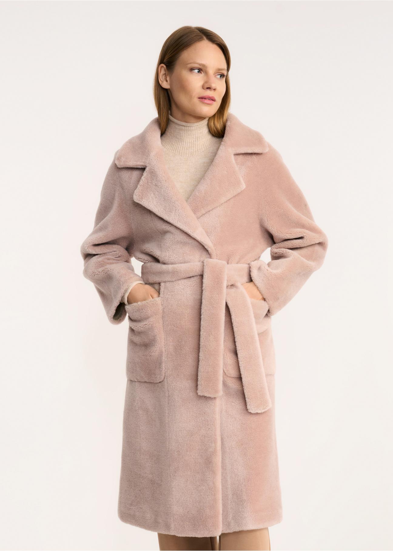 Różowy płaszcz wełniany damski z paskiem FUTDW-0018-81(Z22)