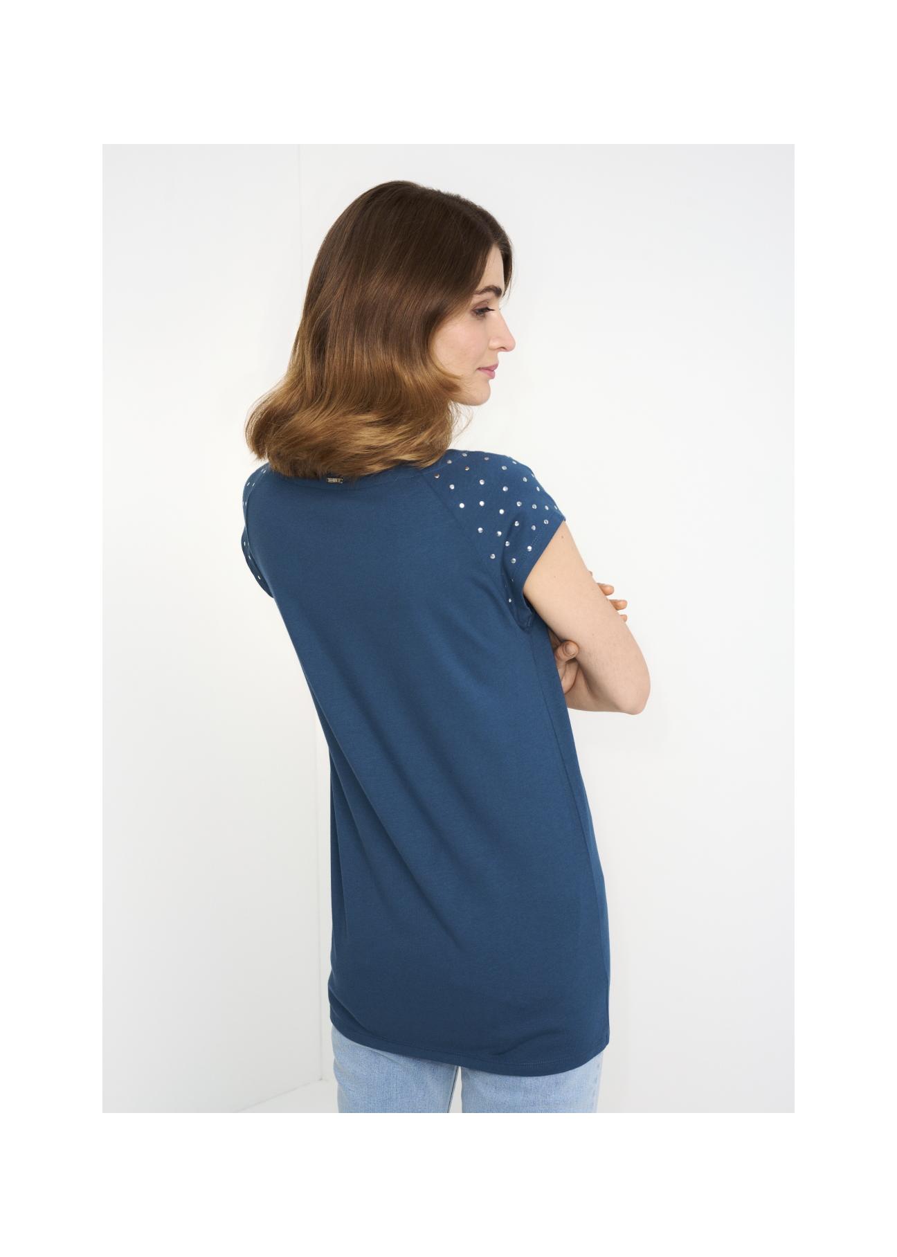 Granatowy T-shirt damski z aplikacją TSHDT-0096-69(W22)
