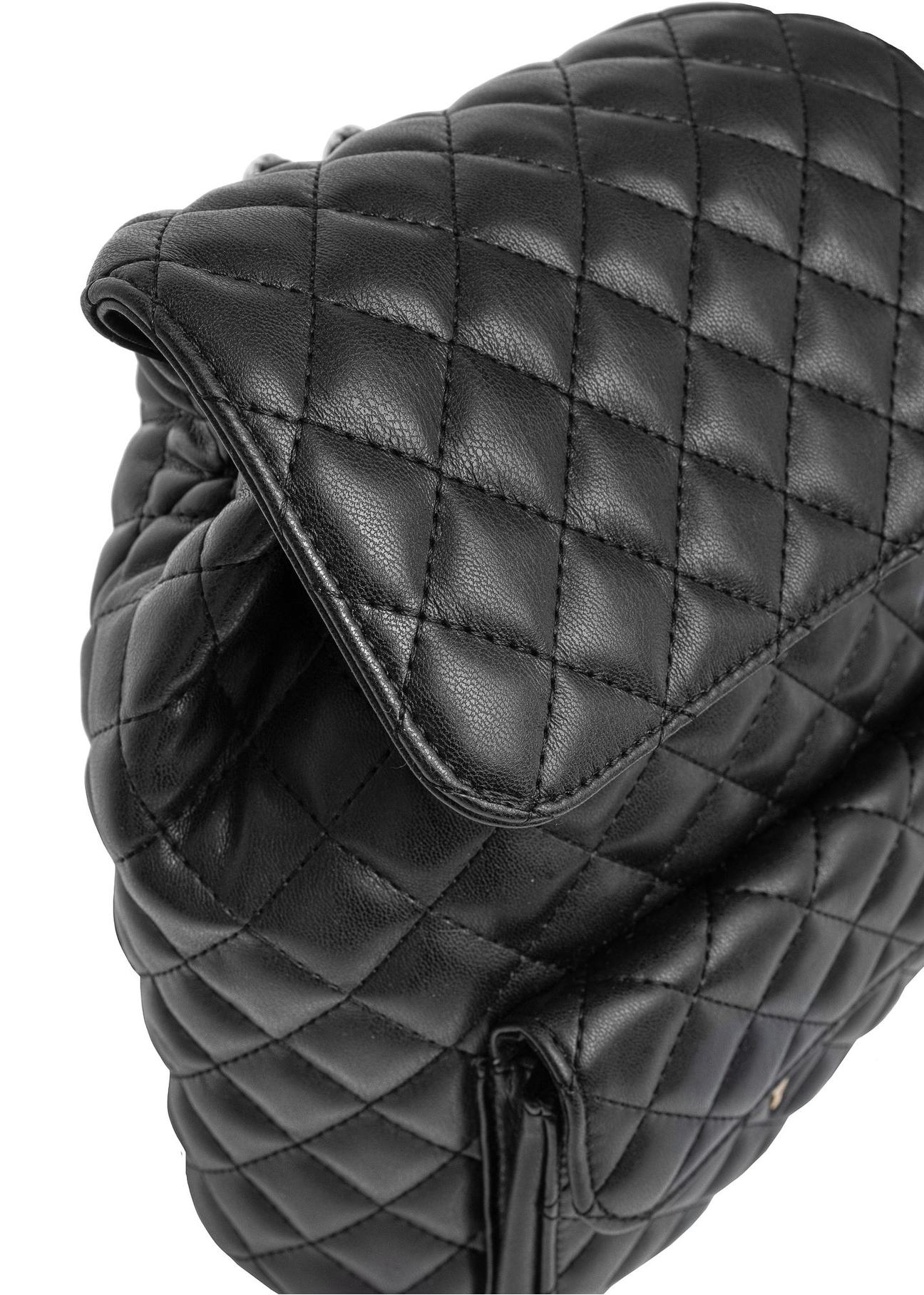 Black quilted women's backpack TOREC-0992-99(Z24)-06