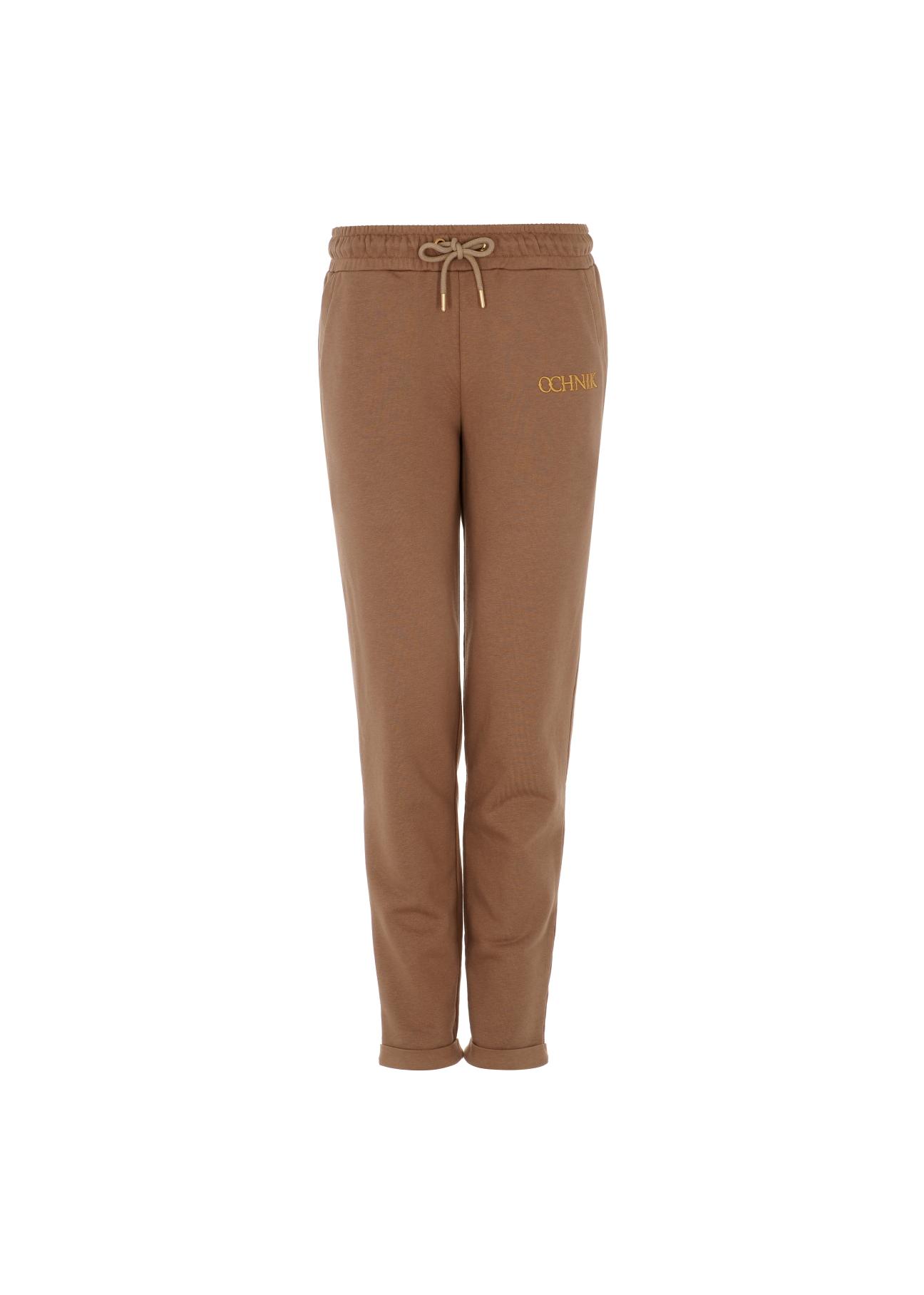 Brązowe spodnie dresowe damskie SPODT-0065-81(Z22)